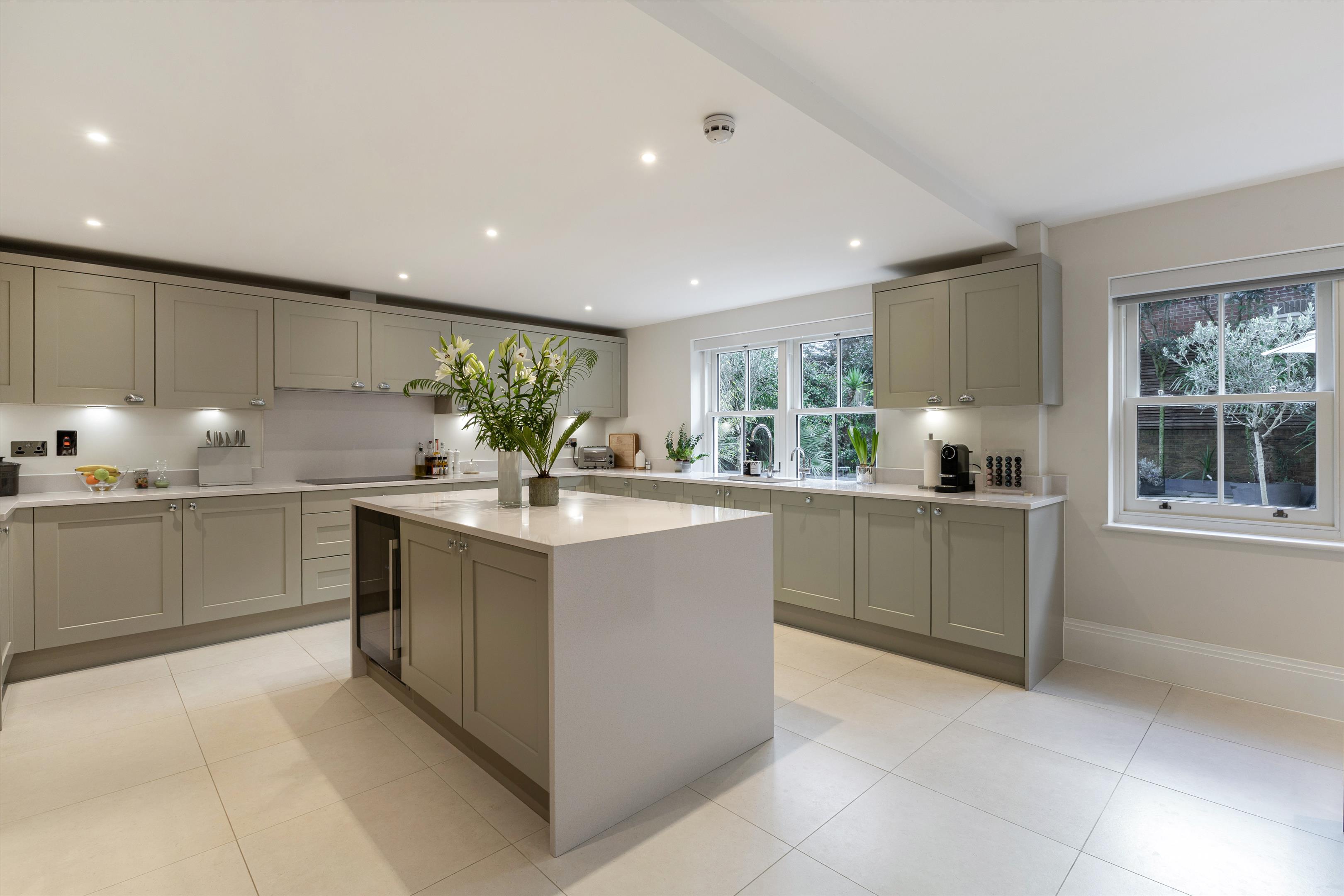 Windsor Grey Close, London Road, Ascot, SL5
