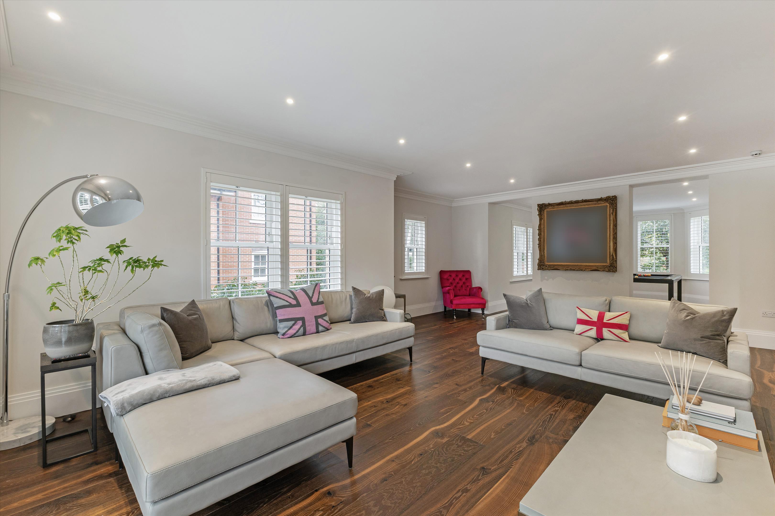 Windsor Grey Close, London Road, Ascot, SL5