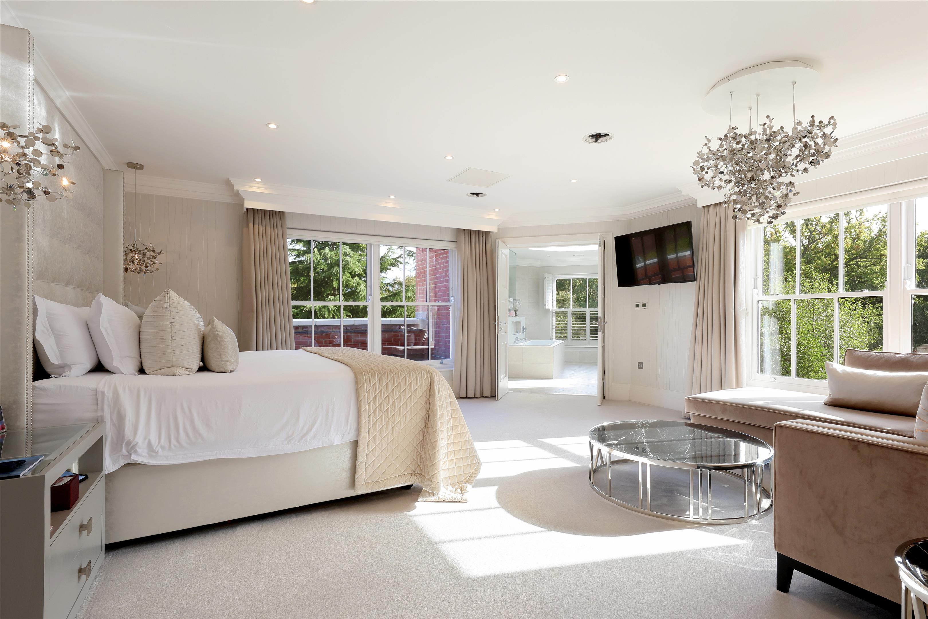 Keepers Walk, Wentworth, Virginia Water, Surrey, GU25