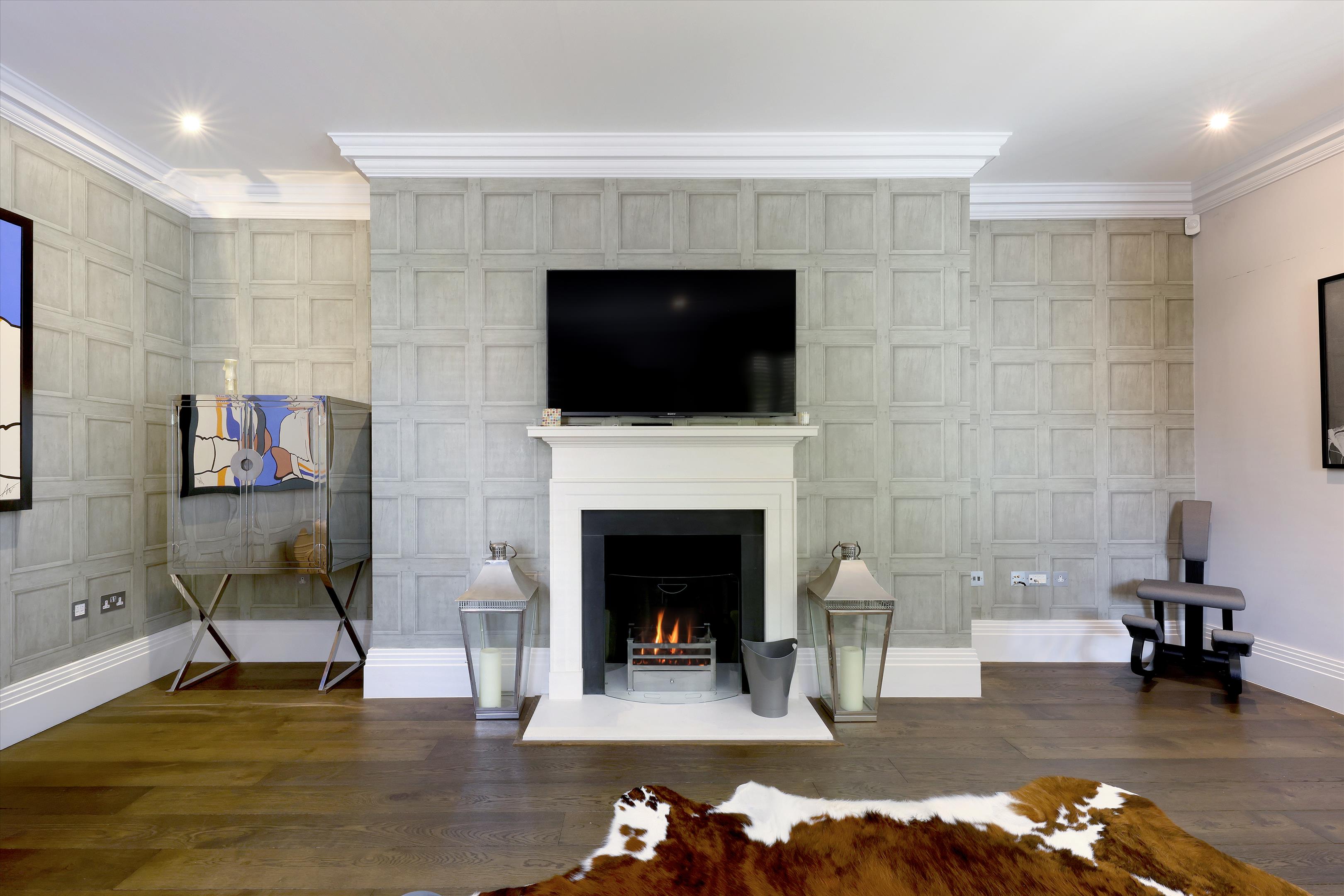 Keepers Walk, Wentworth, Virginia Water, Surrey, GU25