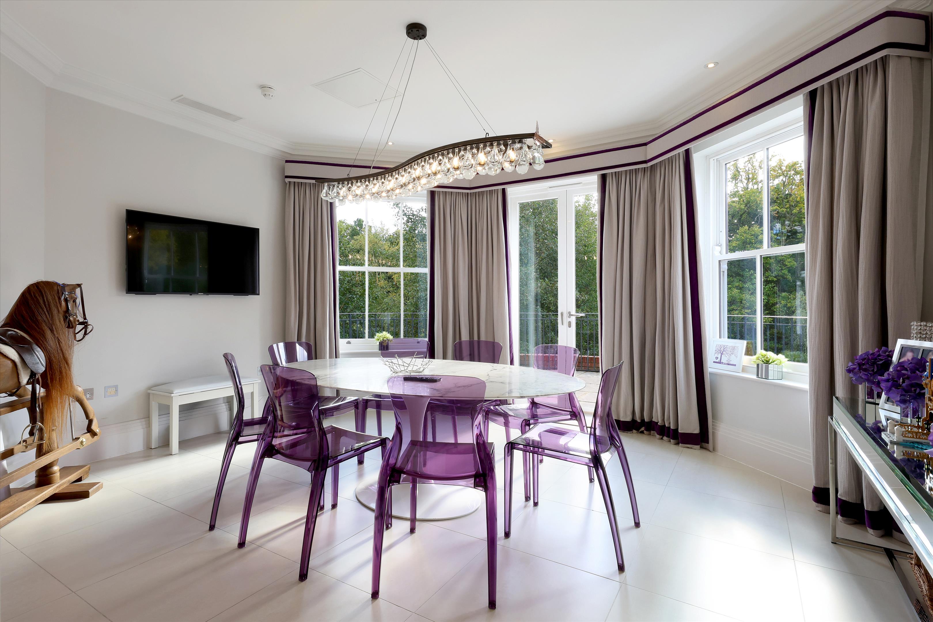 Keepers Walk, Wentworth, Virginia Water, Surrey, GU25