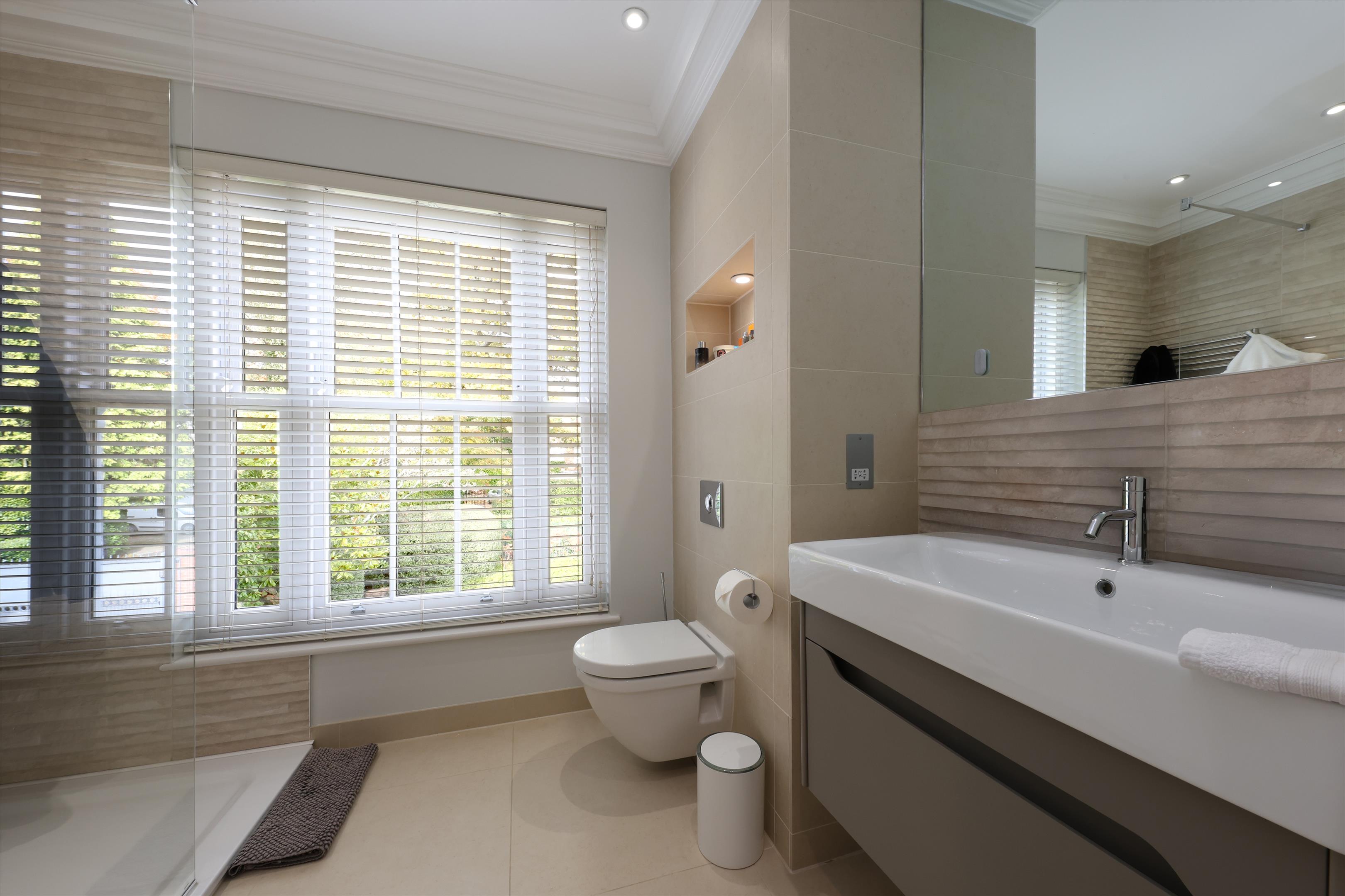Keepers Walk, Wentworth, Virginia Water, Surrey, GU25