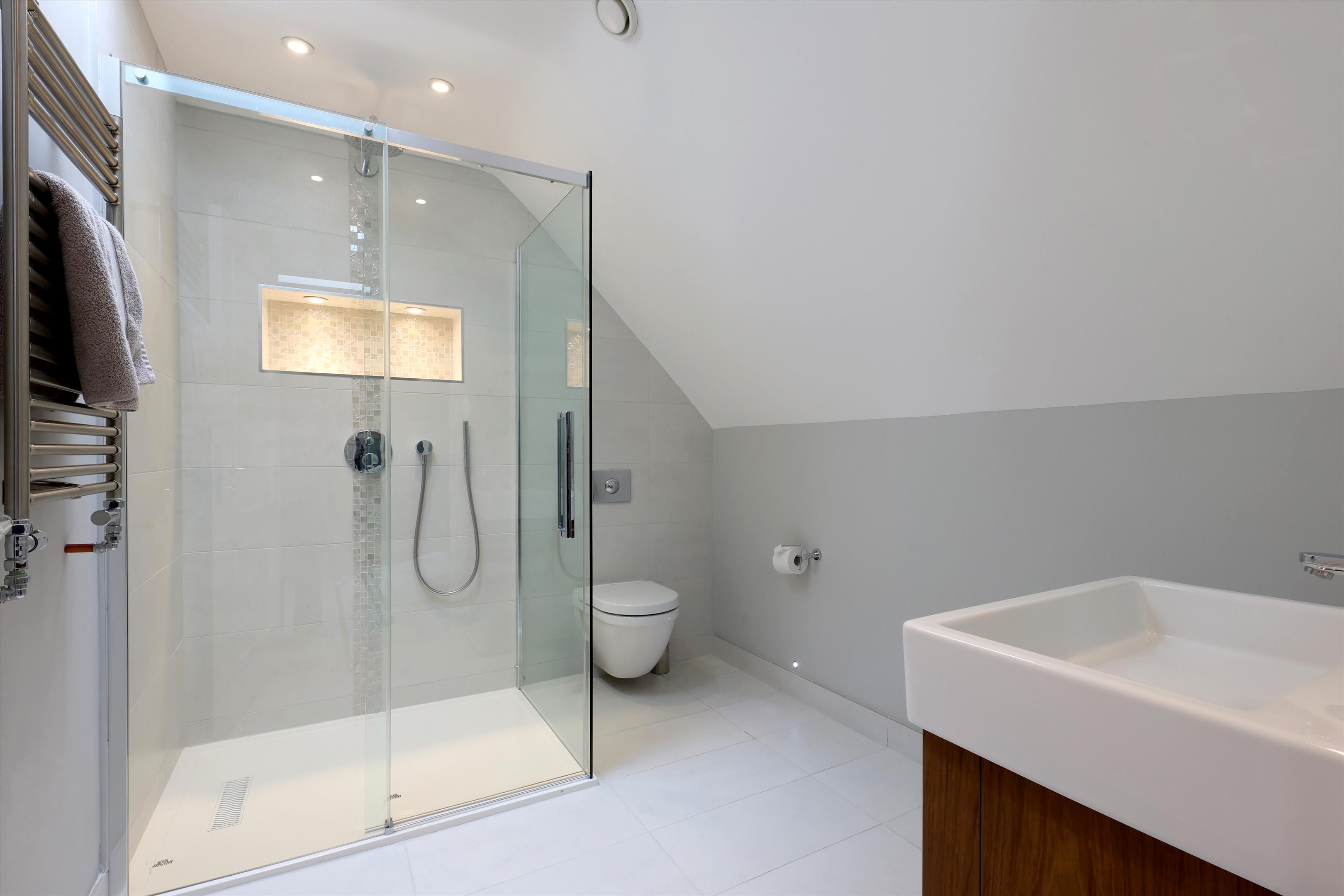 Keepers Walk, Wentworth, Virginia Water, Surrey, GU25
