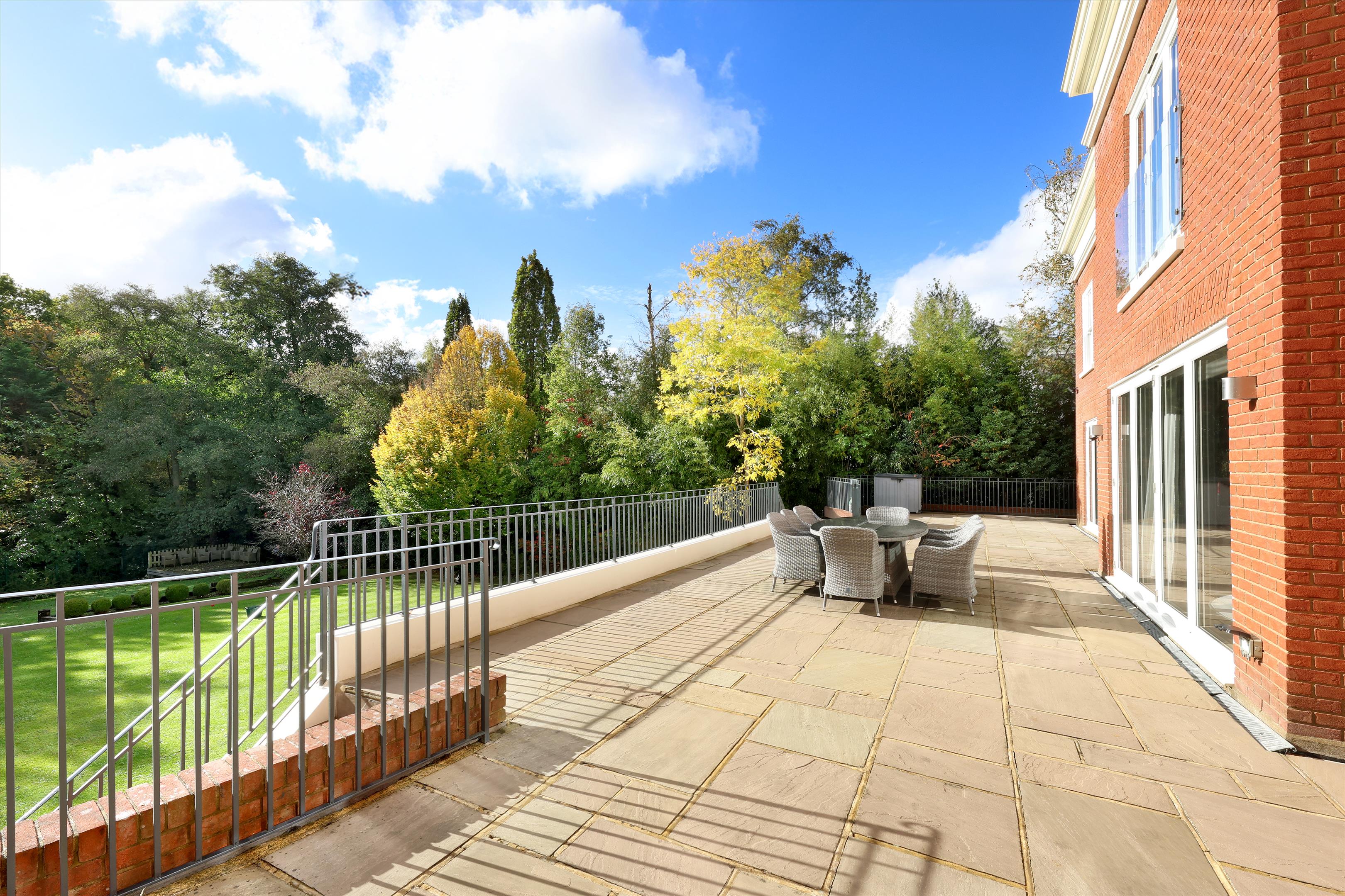 Keepers Walk, Wentworth, Virginia Water, Surrey, GU25