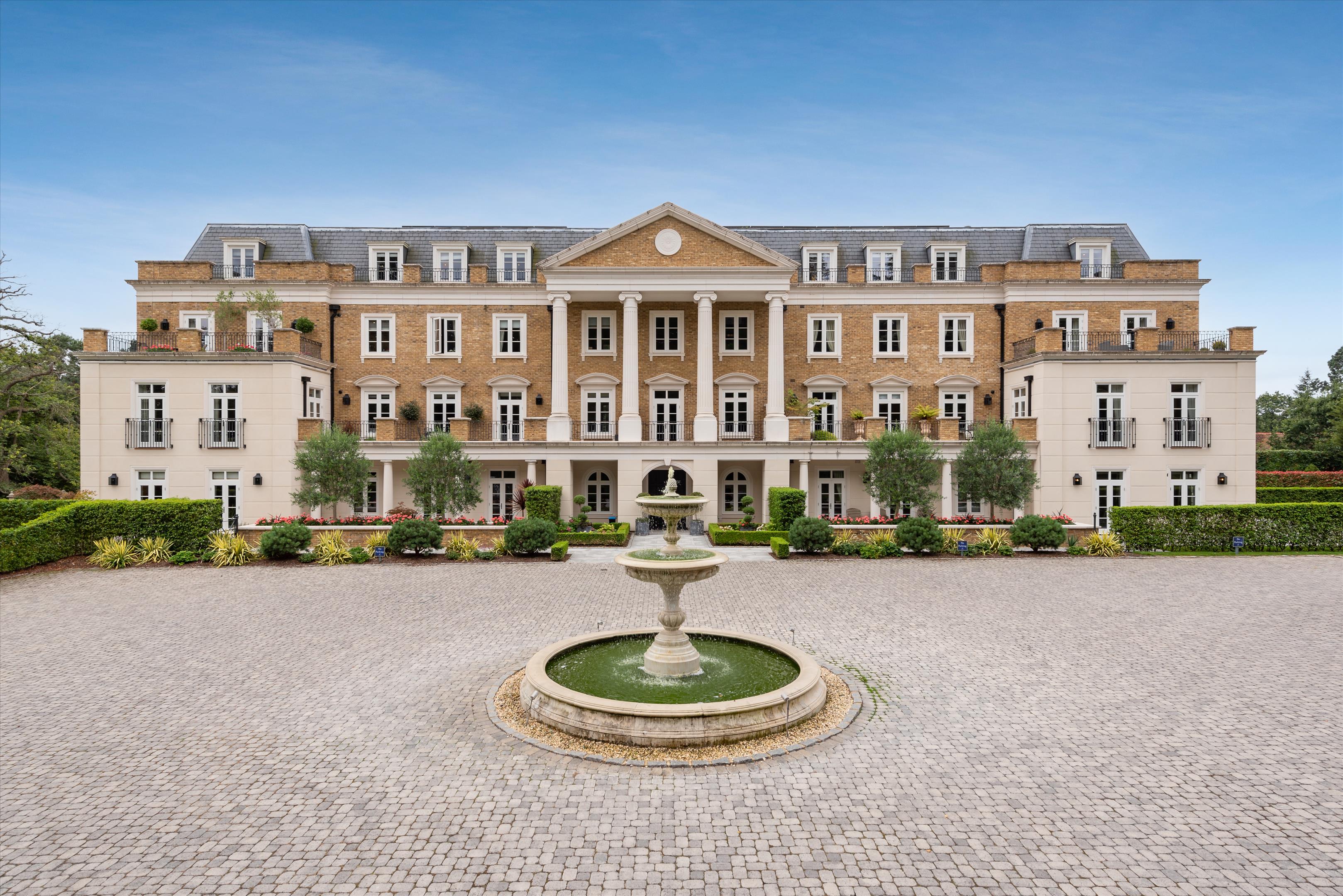 Kings Ride, Ascot, Berkshire, SL5