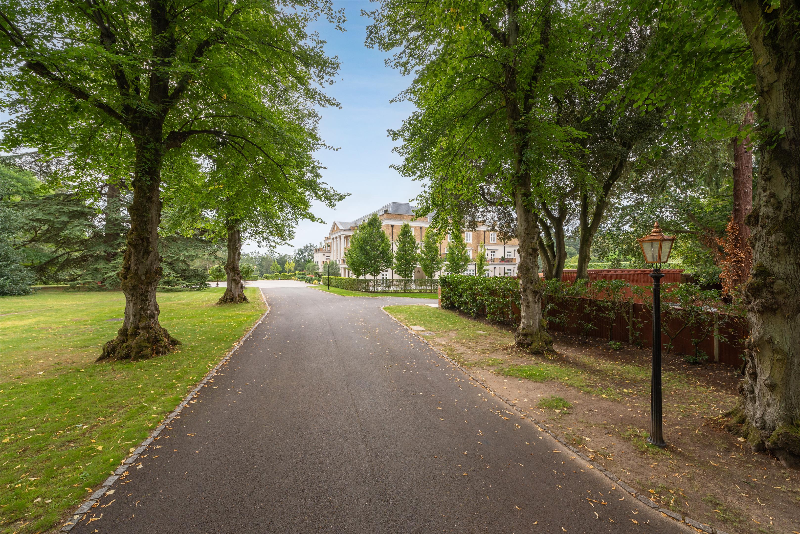 Kings Ride, Ascot, Berkshire, SL5