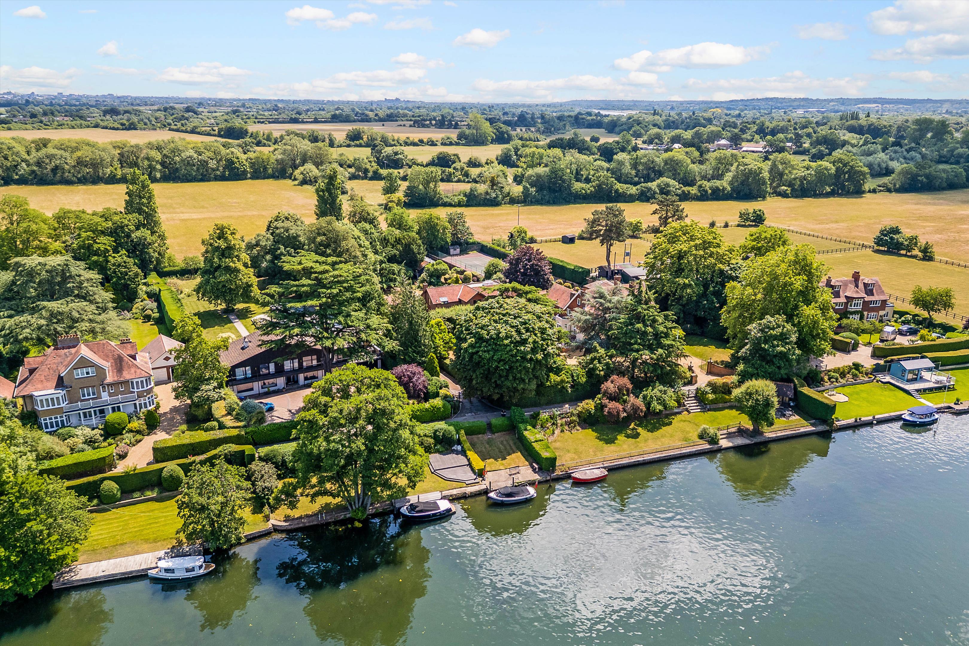 River Road, Taplow, Maidenhead, Buckinghamshire SL6