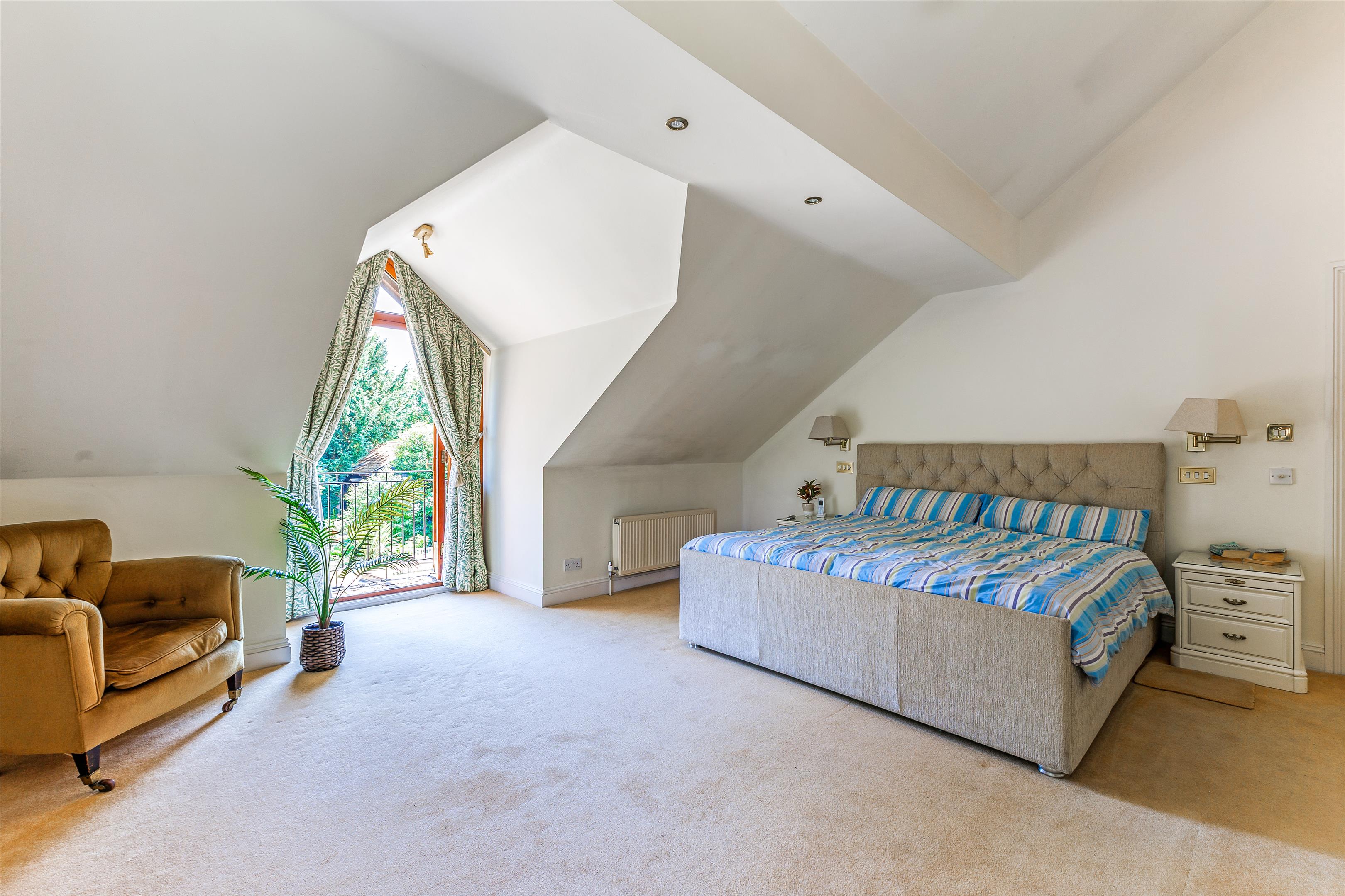 River Road, Taplow, Maidenhead, Buckinghamshire SL6