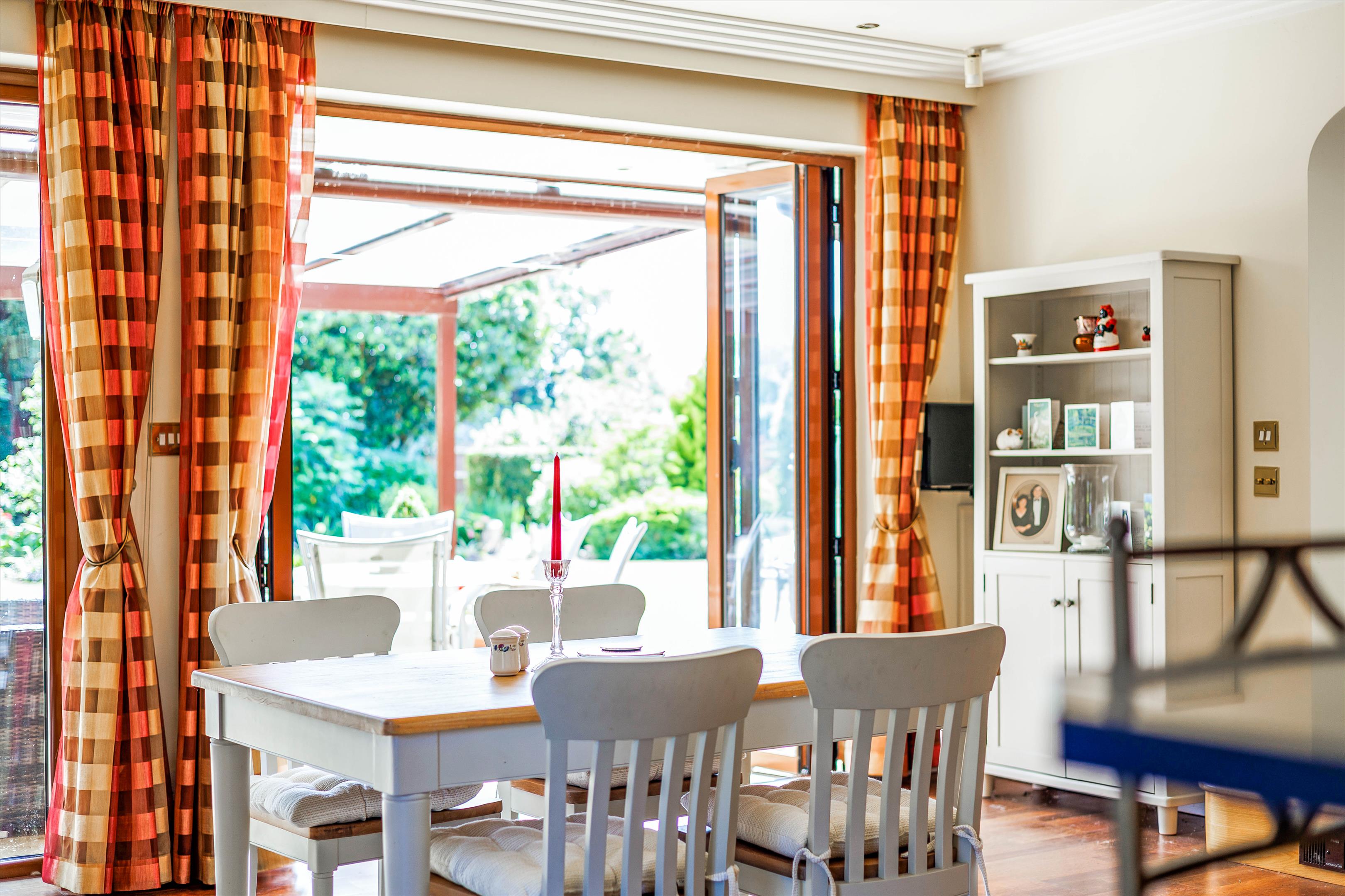 River Road, Taplow, Maidenhead, Buckinghamshire SL6