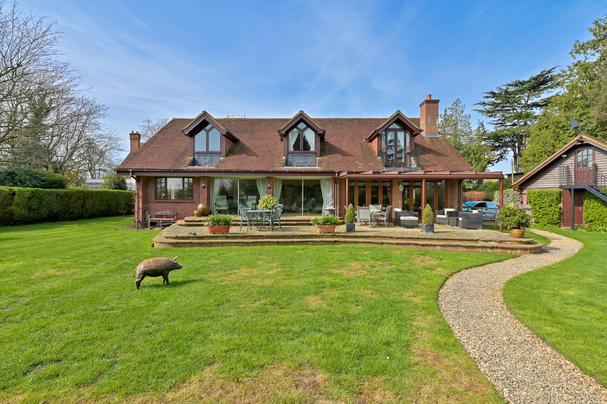 River Road, Taplow, Maidenhead, Buckinghamshire SL6