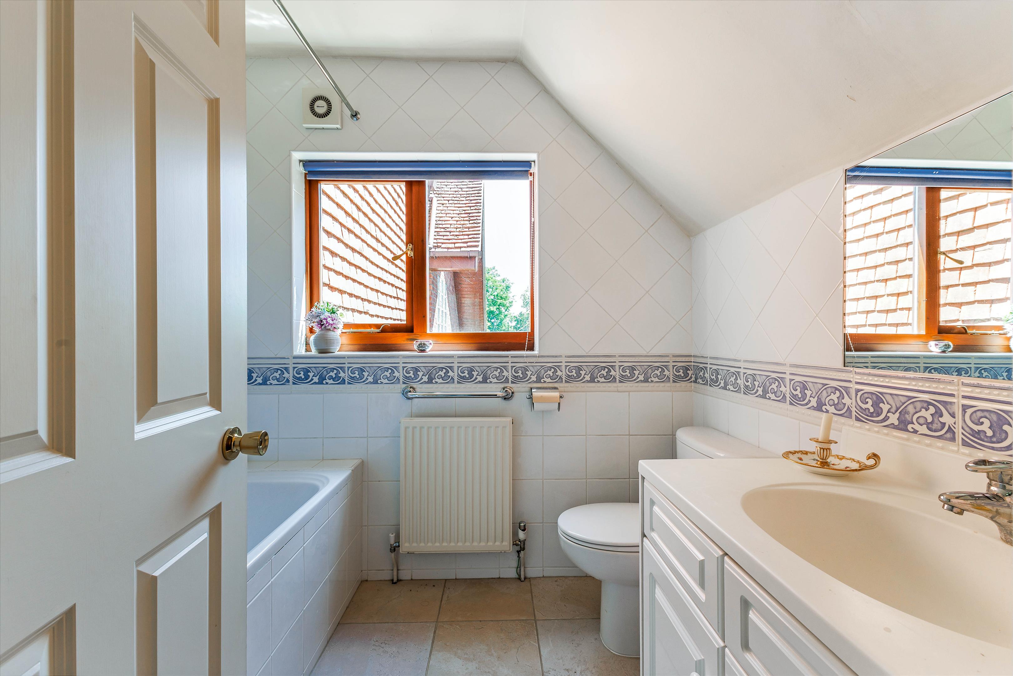 River Road, Taplow, Maidenhead, Buckinghamshire SL6