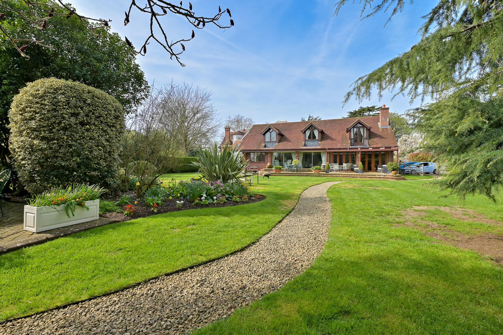 River Road, Taplow, Maidenhead, Buckinghamshire SL6