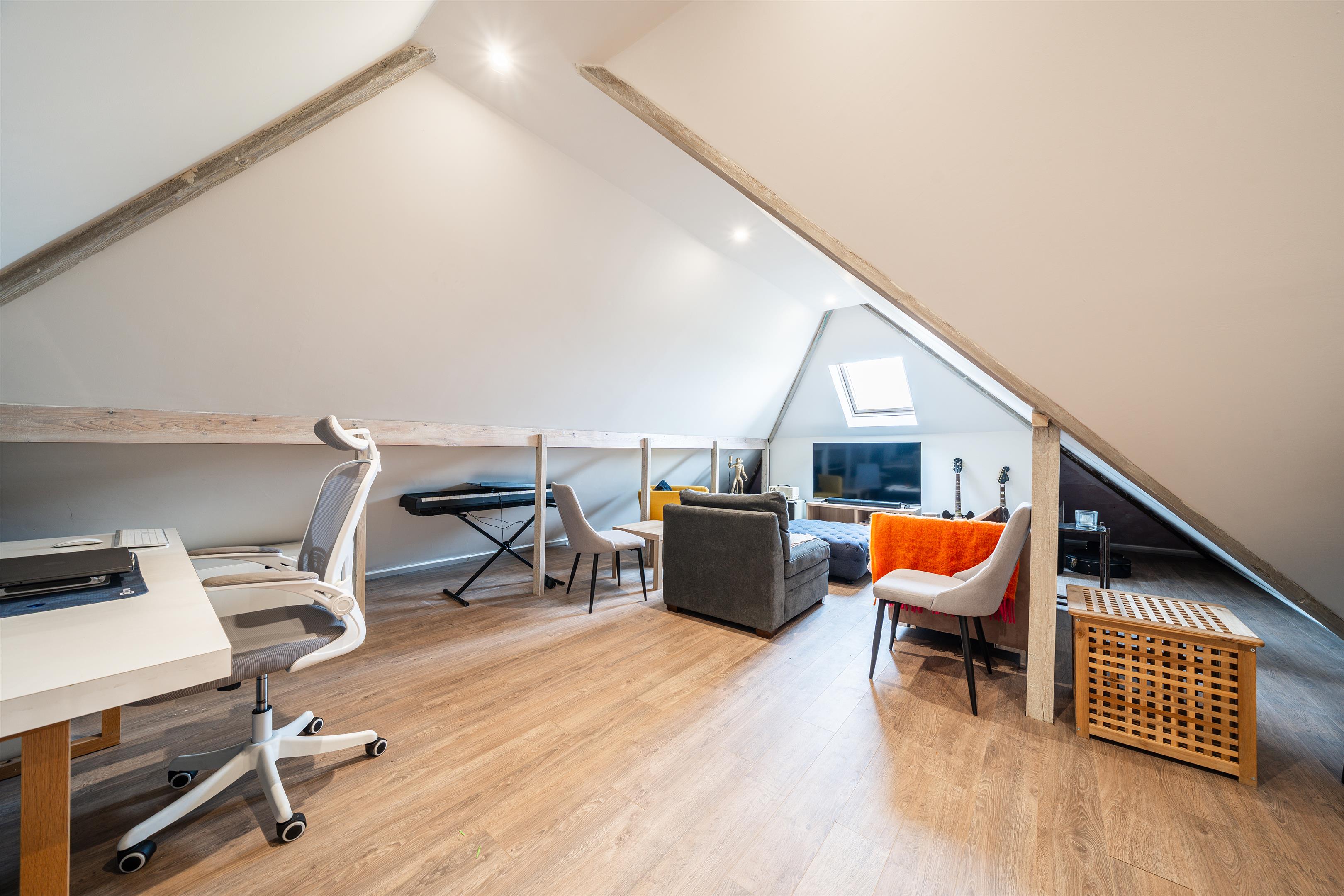 Littlefield Green, White Waltham, Maidenhead, Berkshire, SL6