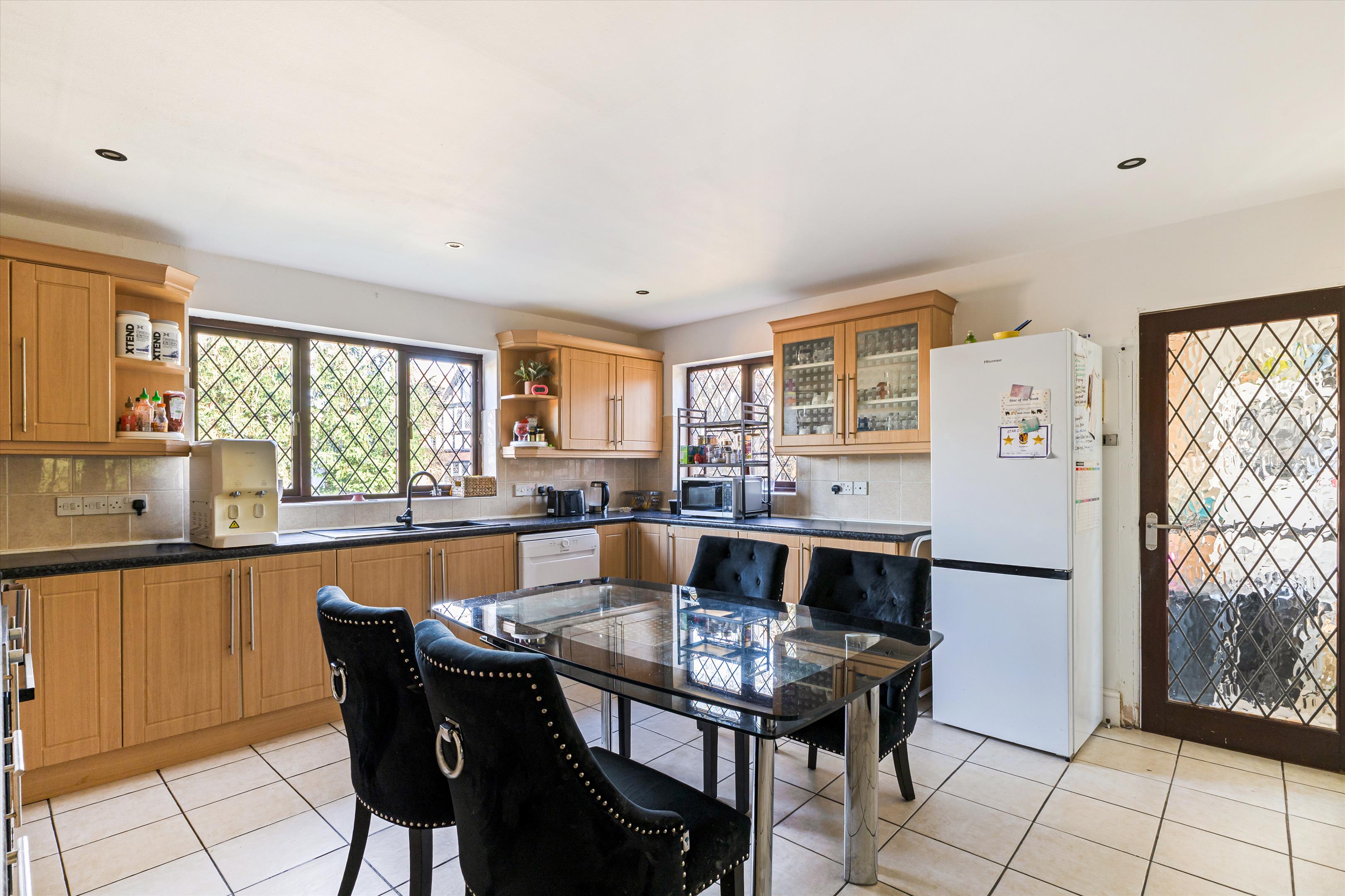 Lowlands, Fishery Road, Maidenhead, Berkshire, SL6
