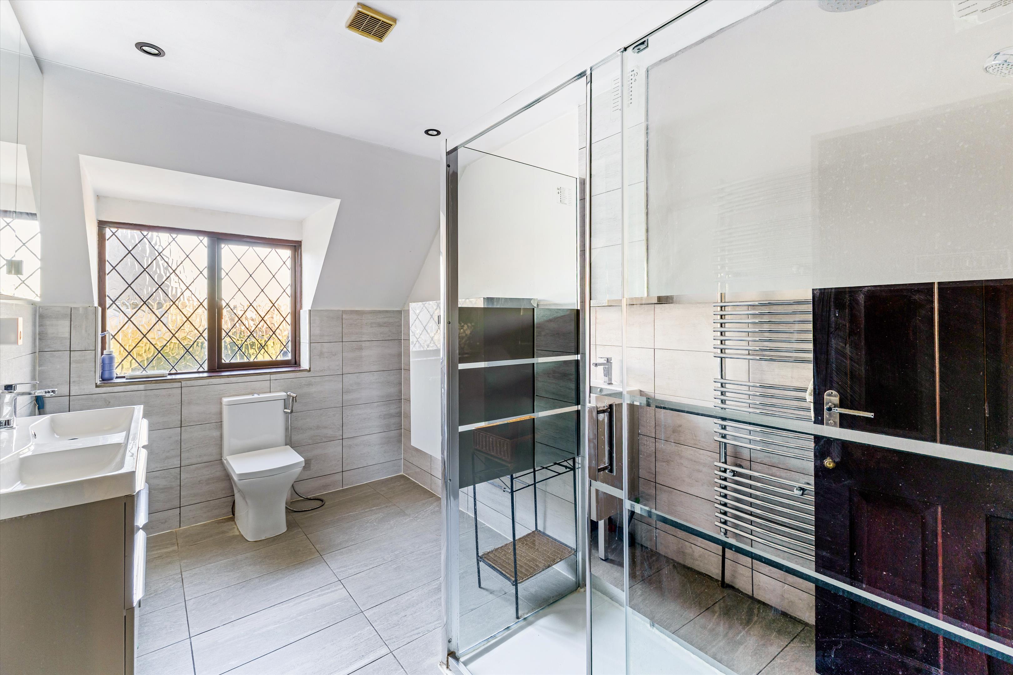 Lowlands, Fishery Road, Maidenhead, Berkshire, SL6