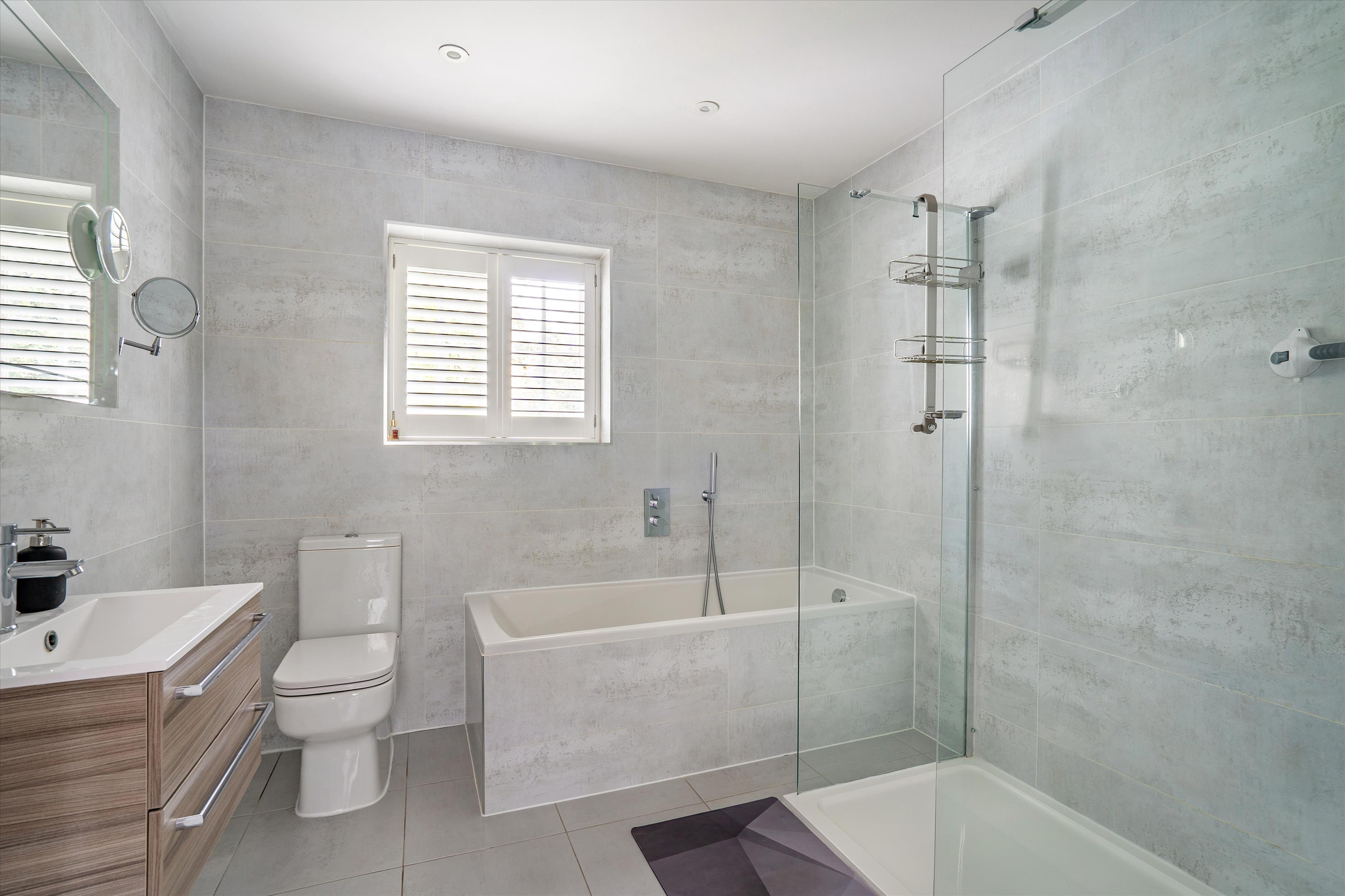 Heath Rise, Wentworth, Virginia Water, Surrey, GU25