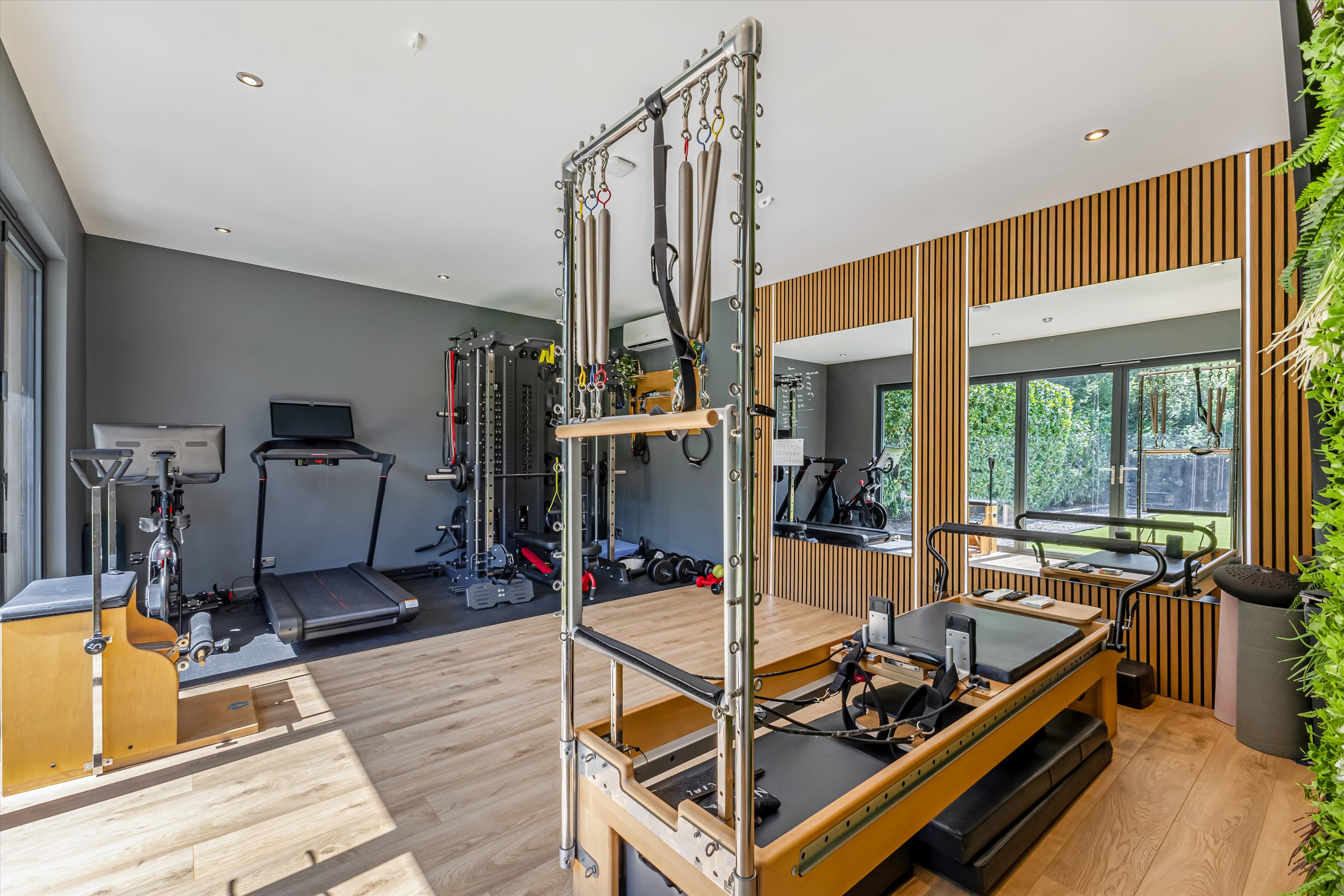 Chestnut Drive, Windsor, Berkshire SL4