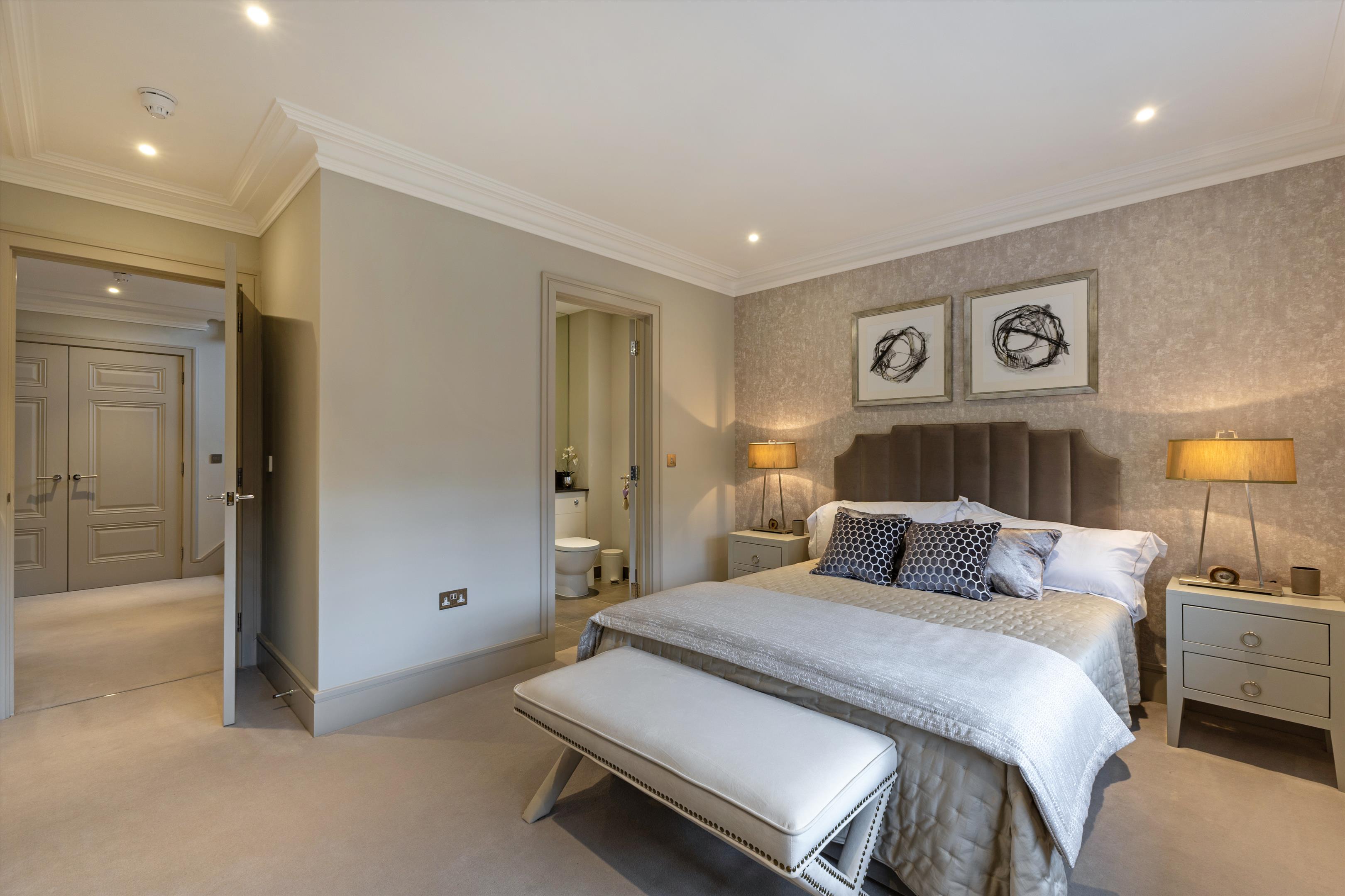 Kings Ride, Ascot, Berkshire SL5