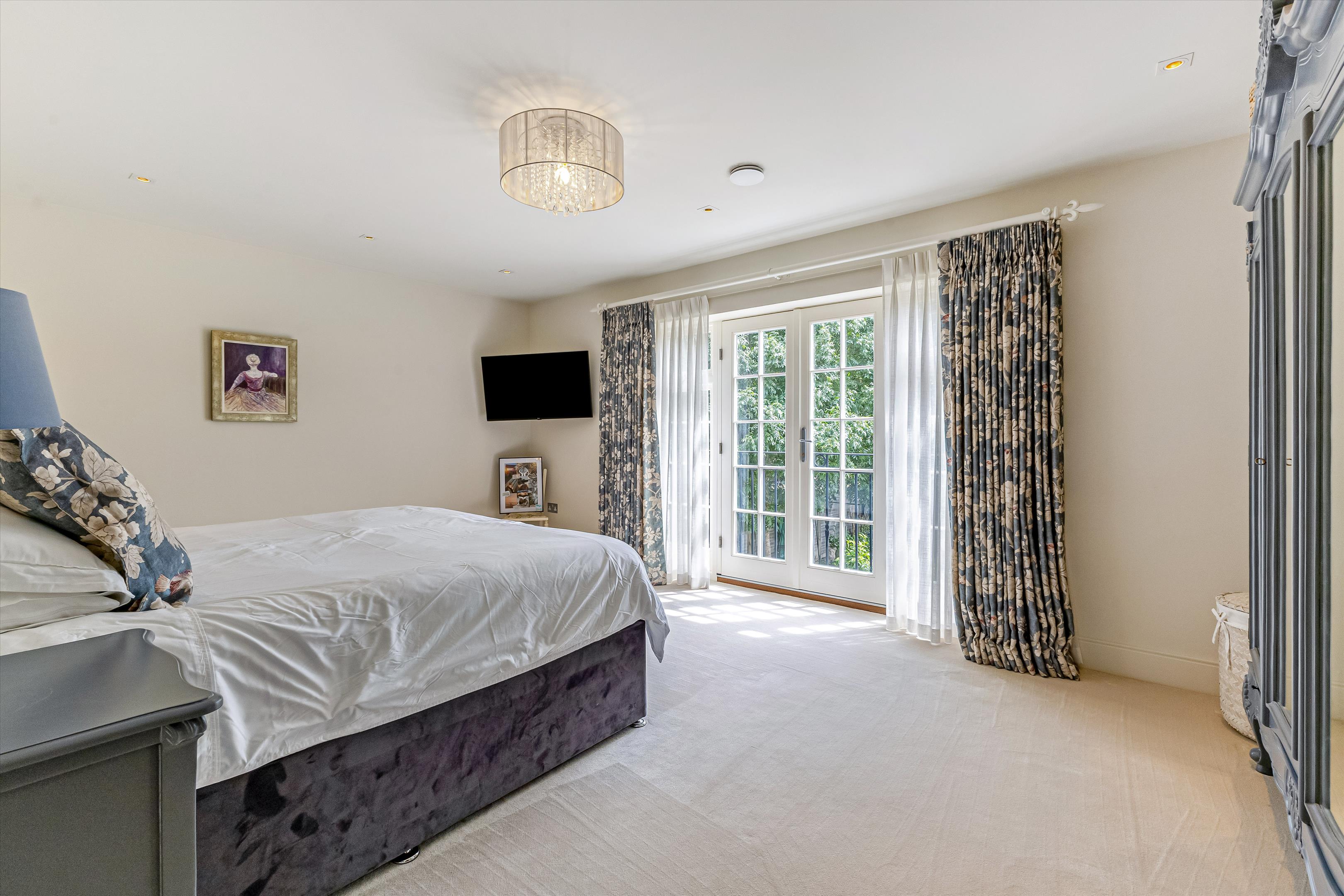 Forest Road, Wokingham, Berkshire RG40