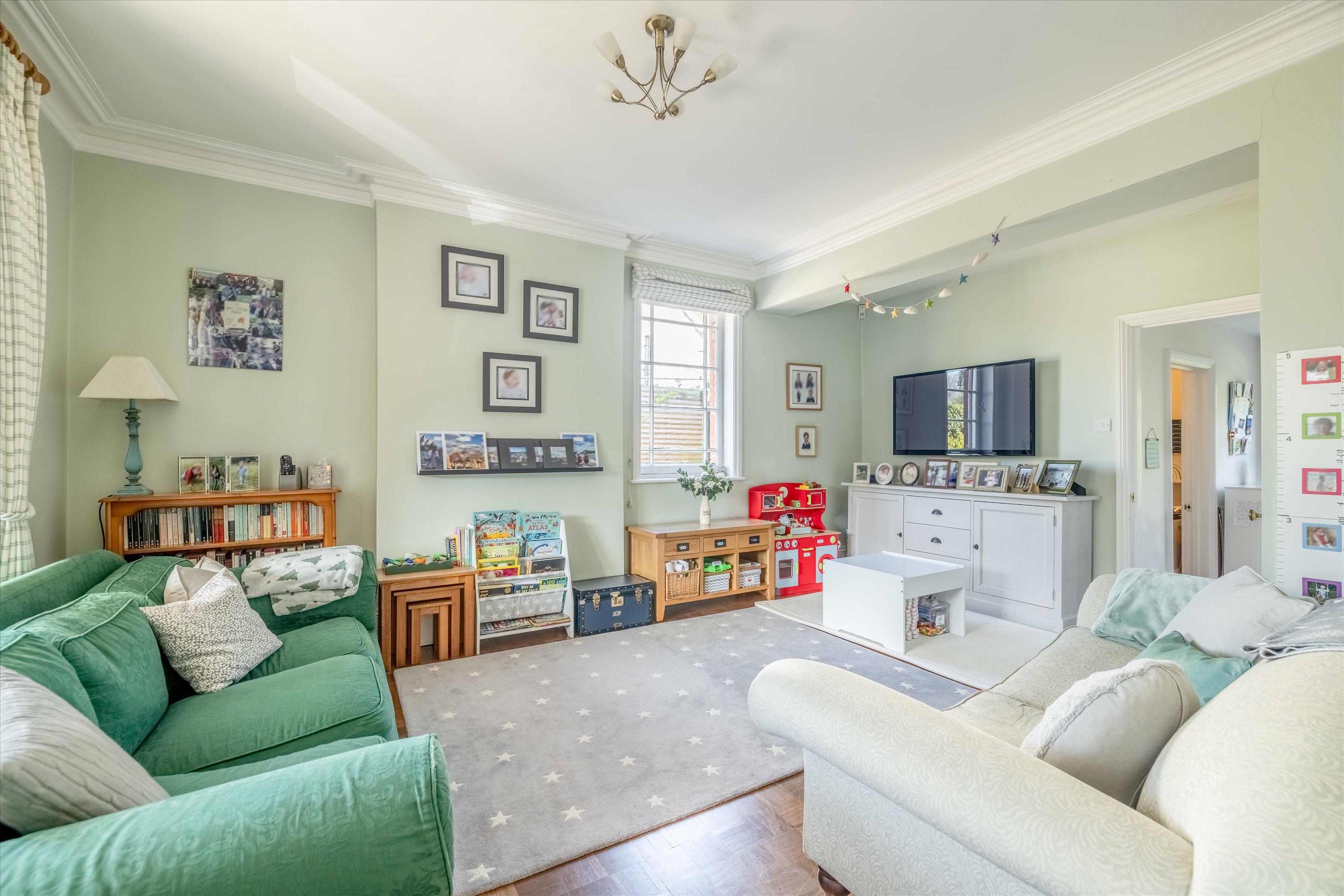 Montagu Road, Datchet, Berkshire SL3