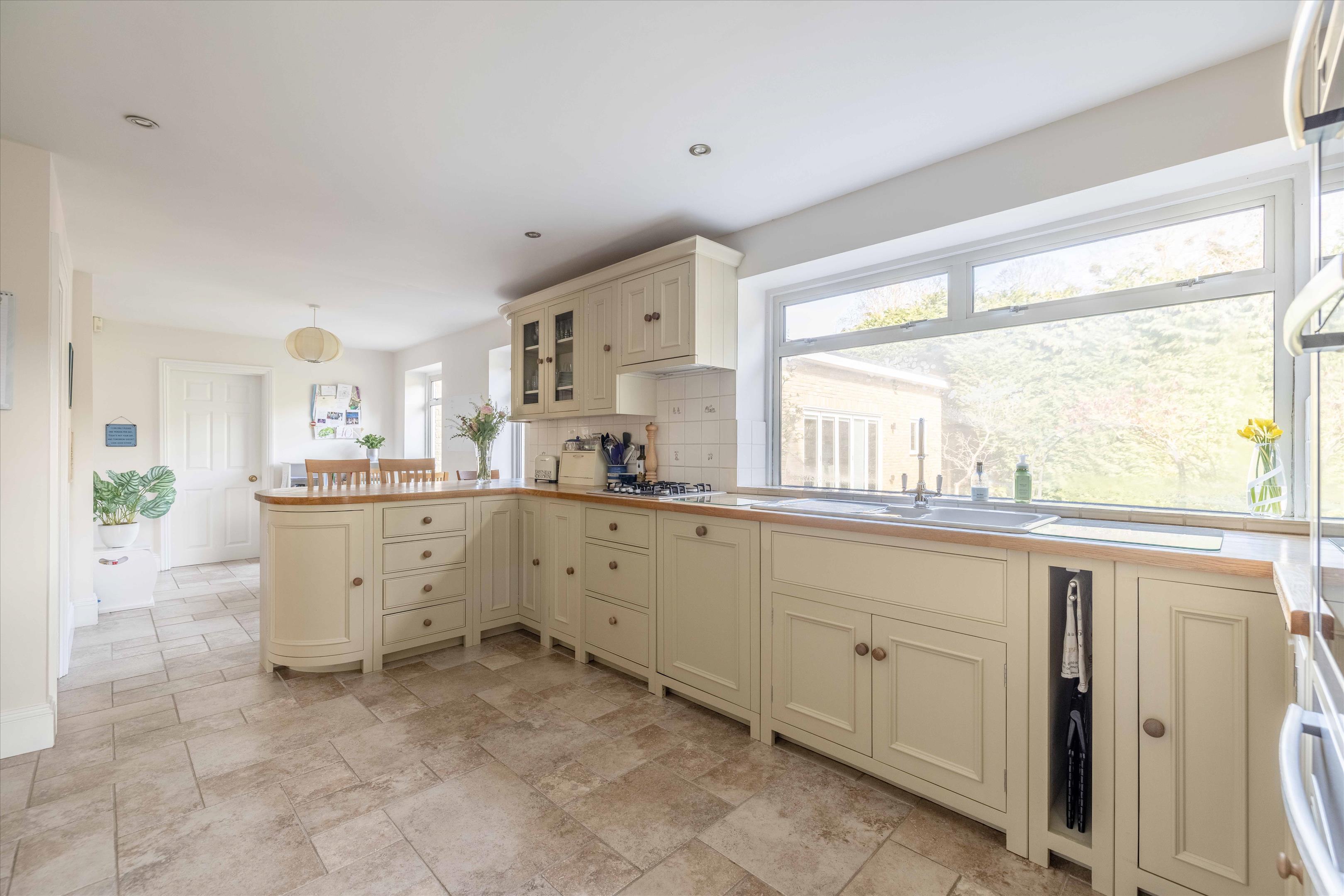 Montagu Road, Datchet, Berkshire SL3