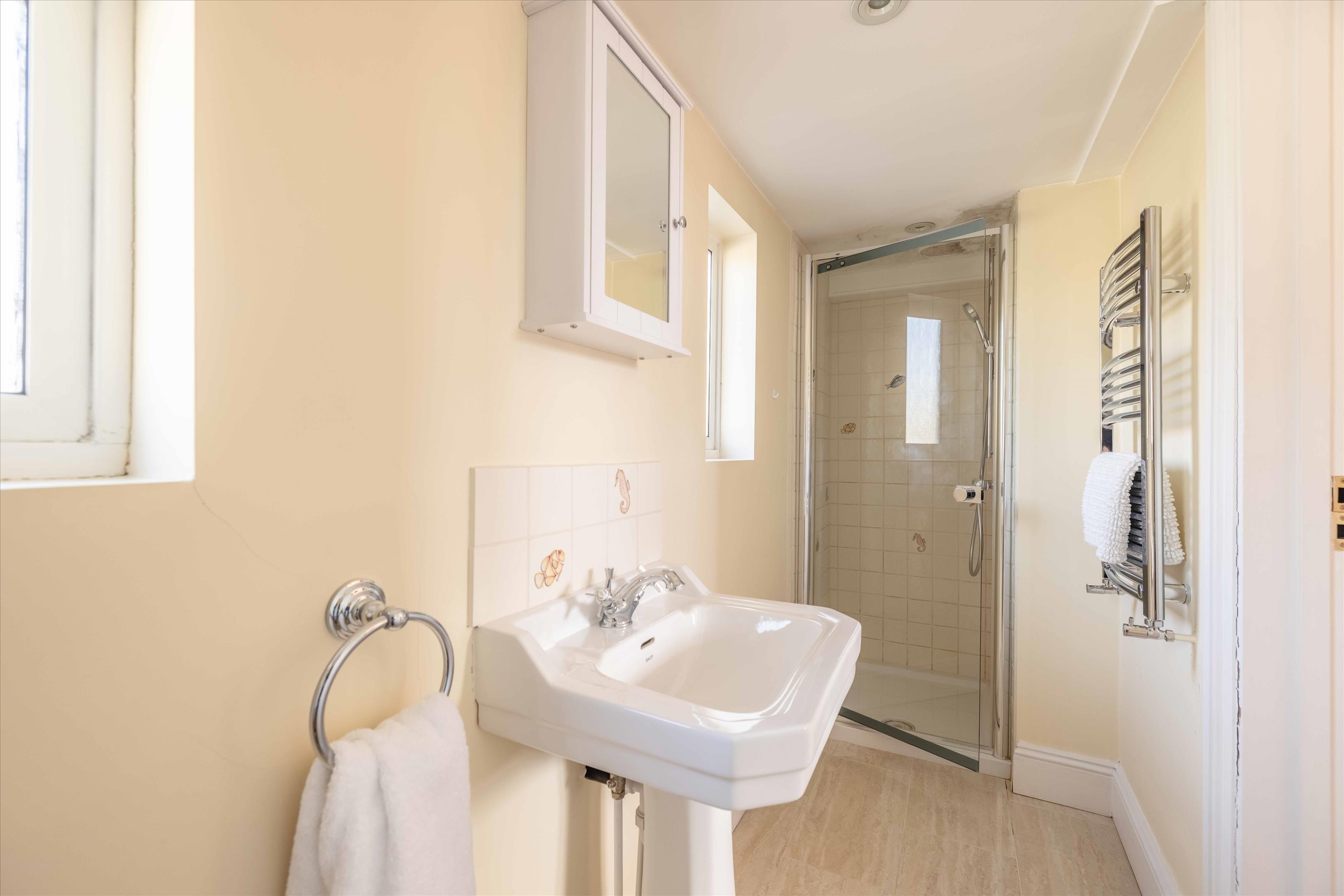 Montagu Road, Datchet, Berkshire SL3
