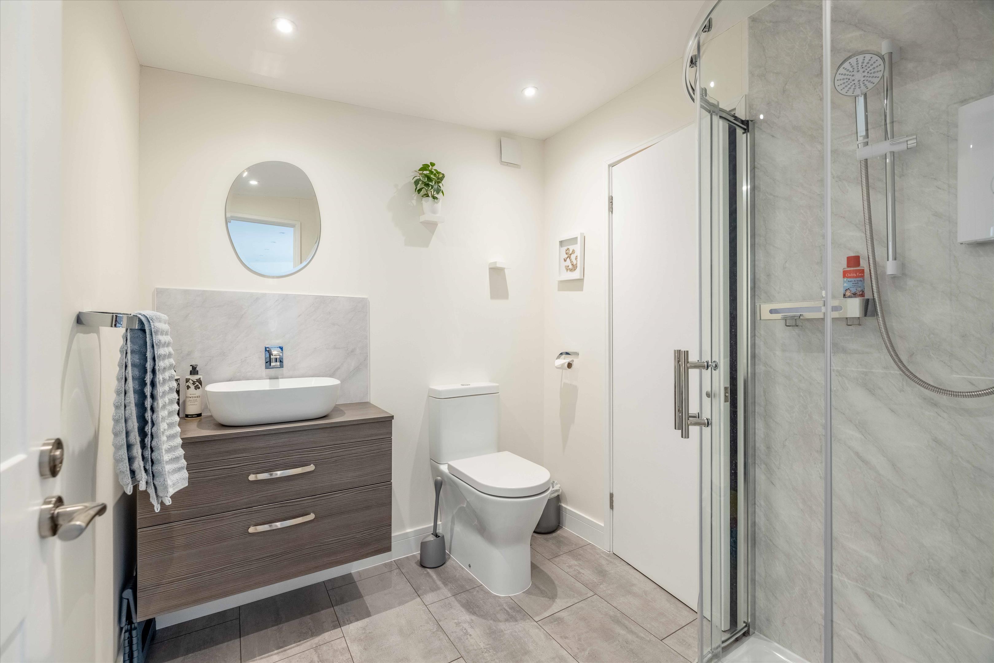 Montagu Road, Datchet, Berkshire SL3
