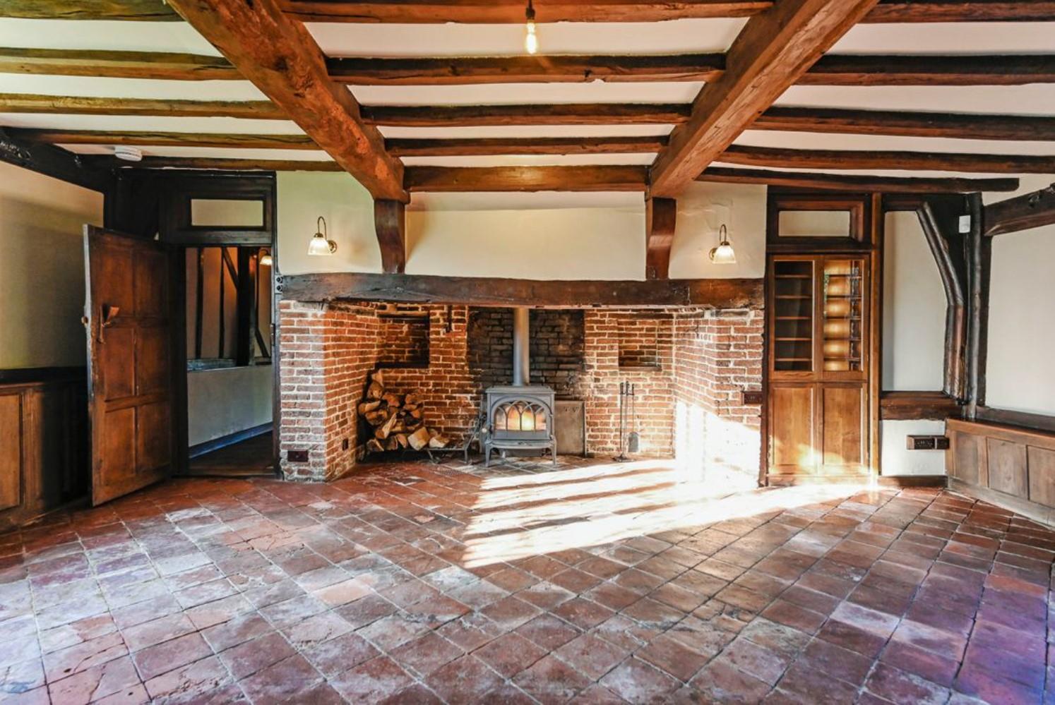 Old Manor House, Cranbrook Road, Benenden, Cranbrook, Kent, TN17 4ES