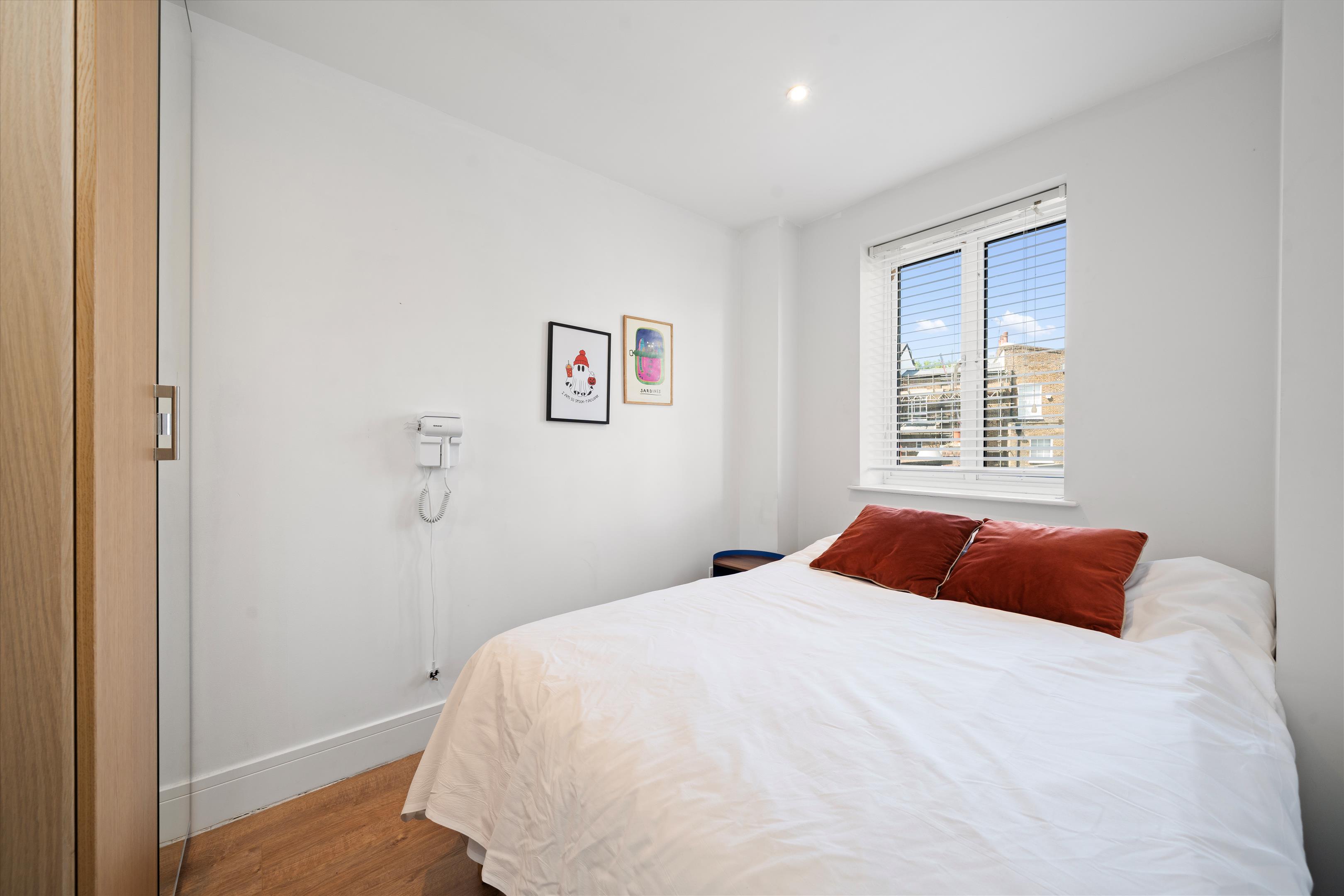 58 Parkway, Camden, London NW1 7AH