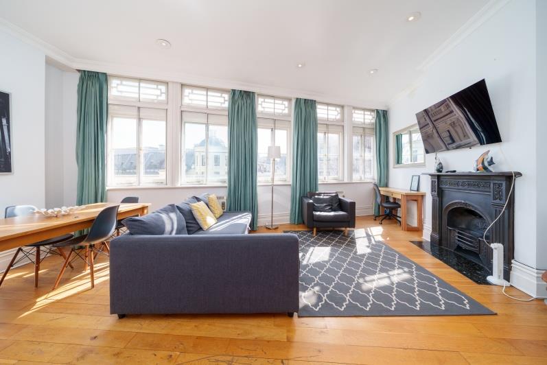 44-46 Chandos Place, Covent Garden, London, WC2N 4HS