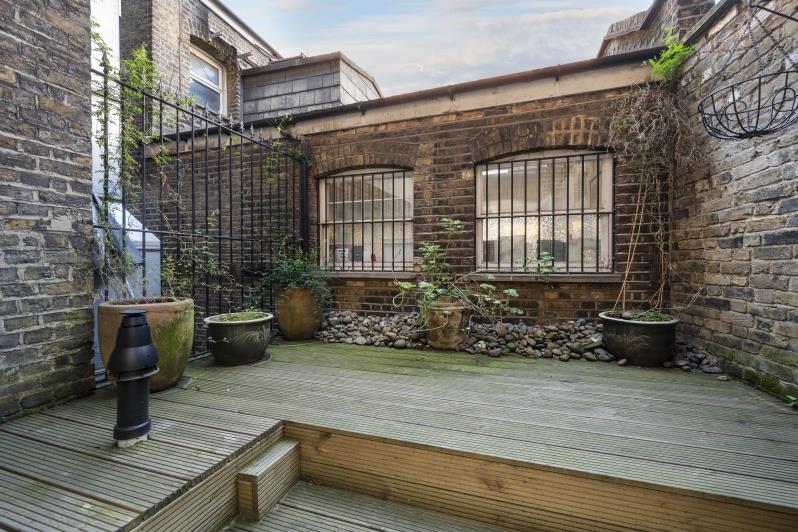 44-46 Chandos Place, Covent Garden, London, WC2N 4HS