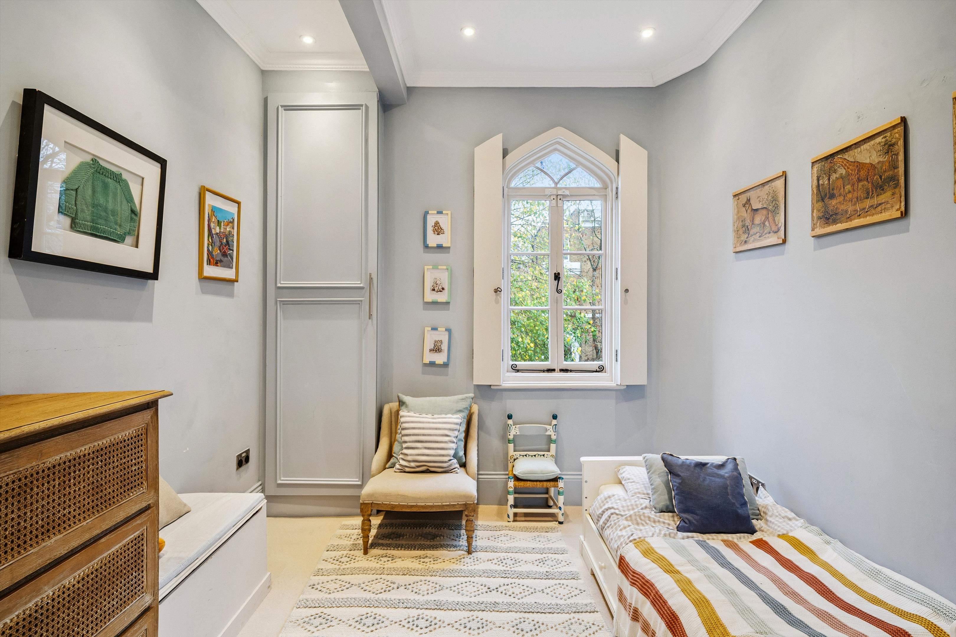 Lorn Road, London, SW9