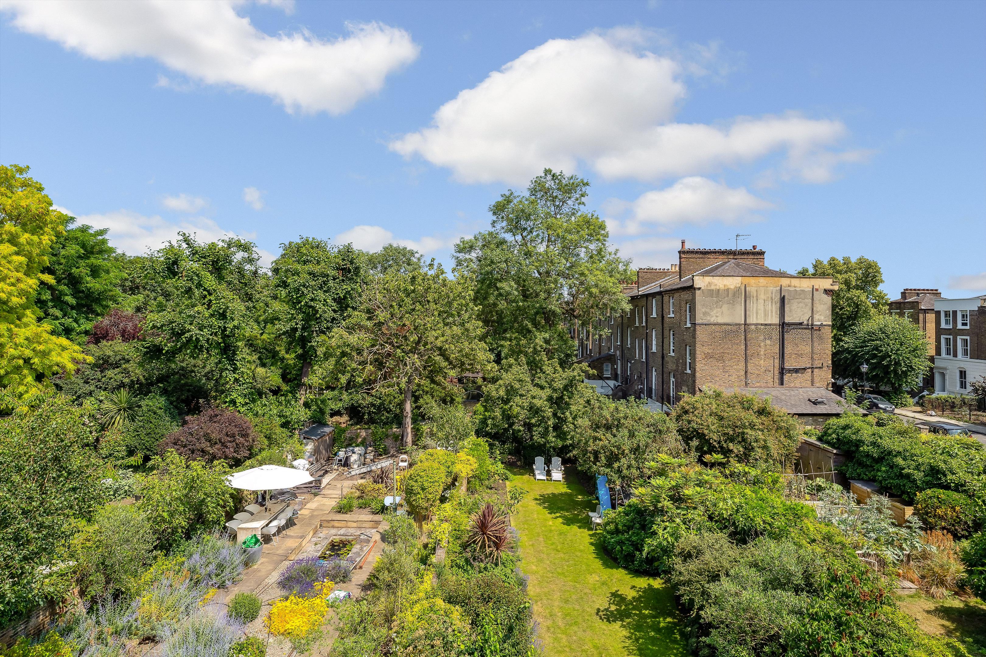 Stockwell Park Road, London, SW9
