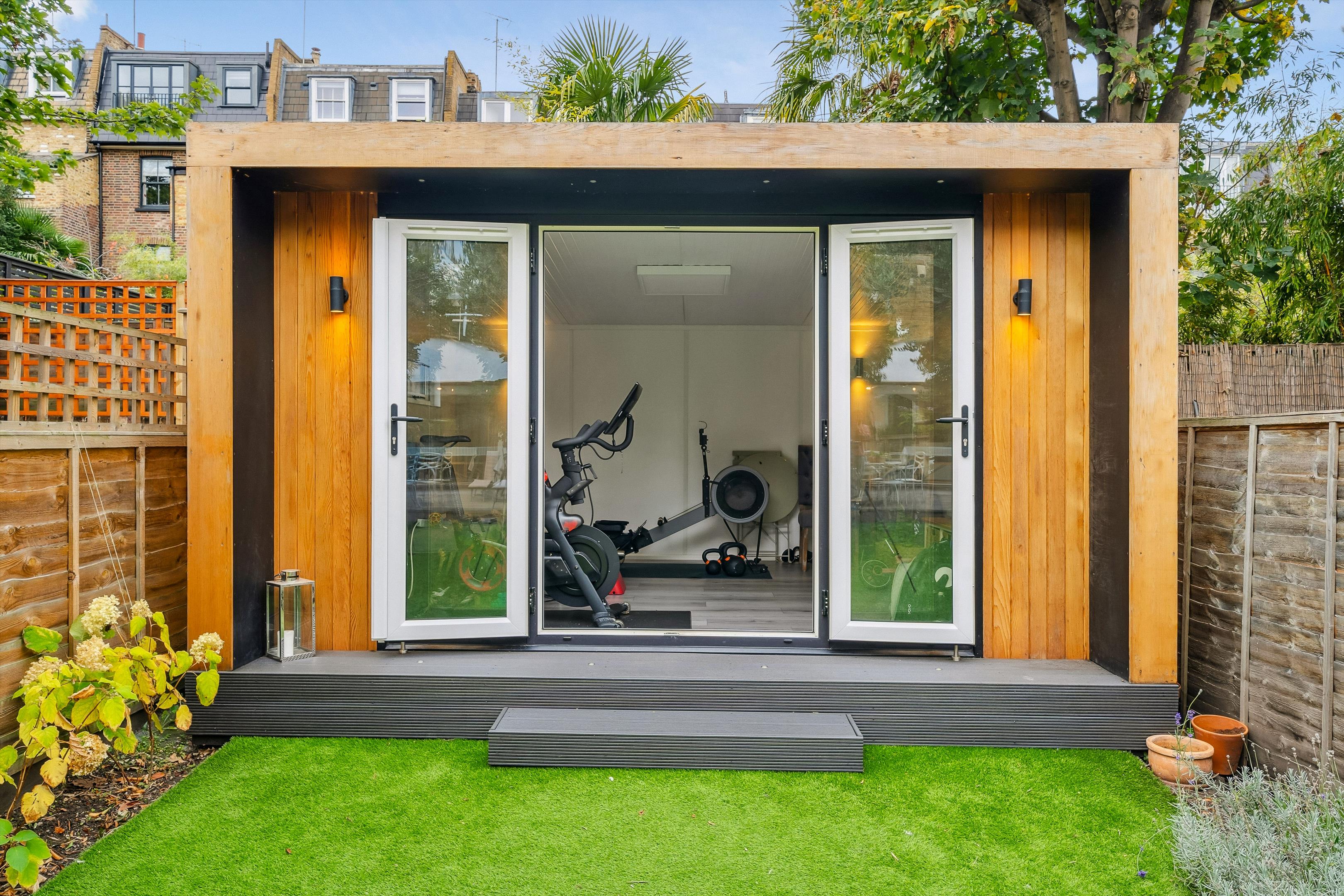 Glycena Road, London, SW11