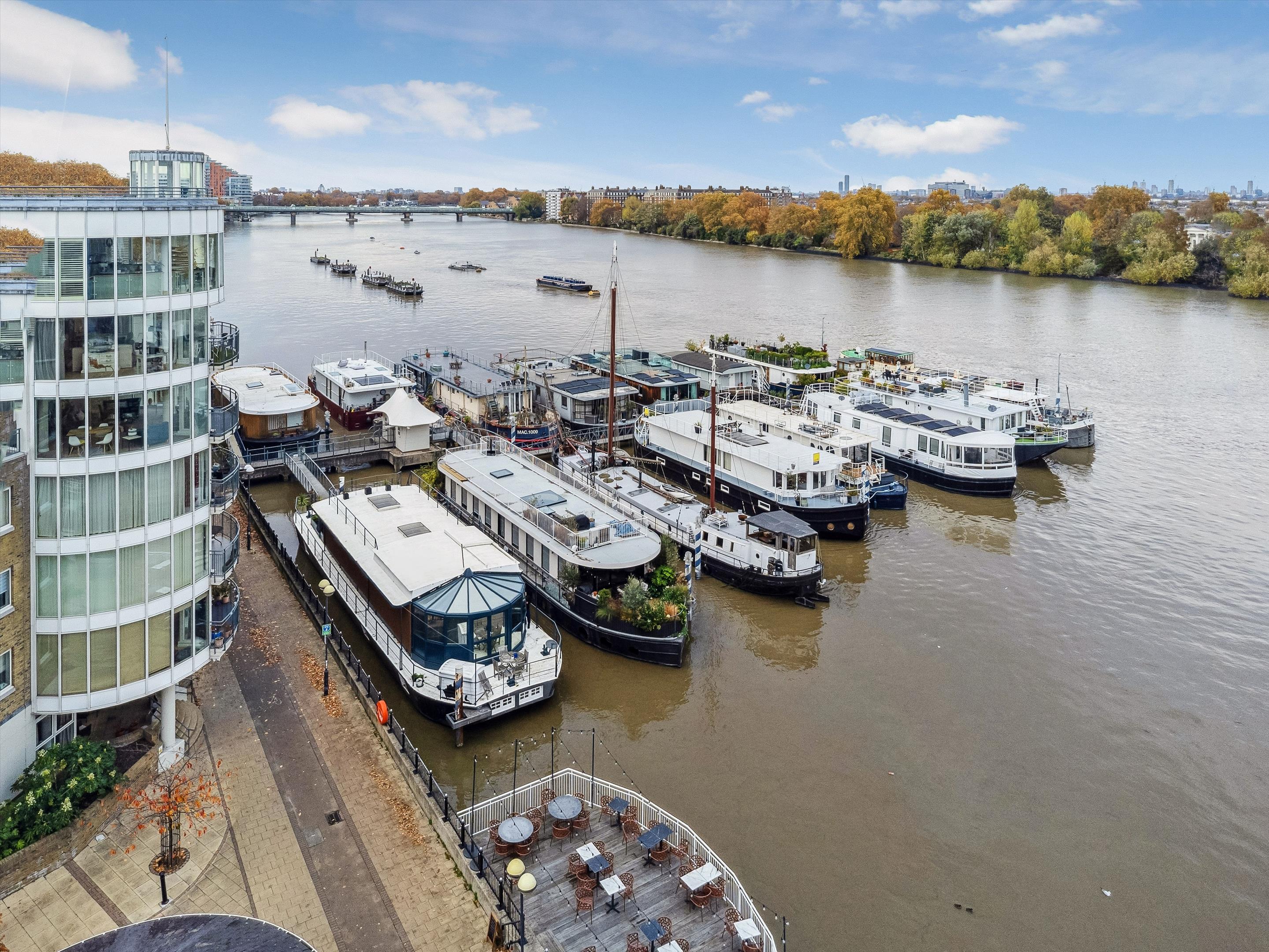 Prospect Moorings, Prospect Quay, Lightermans Walk, Point Pleasant, London, SW18.