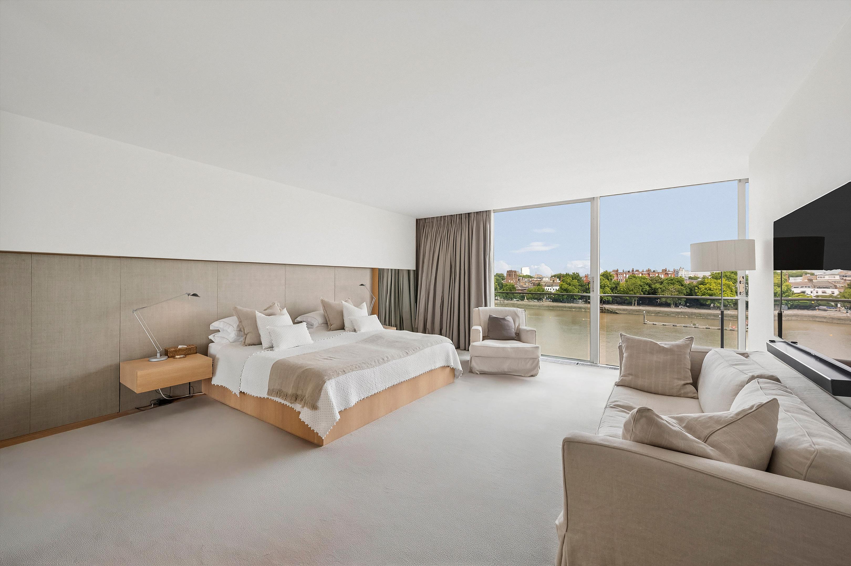 Riverside One, Hester Road, London SW11