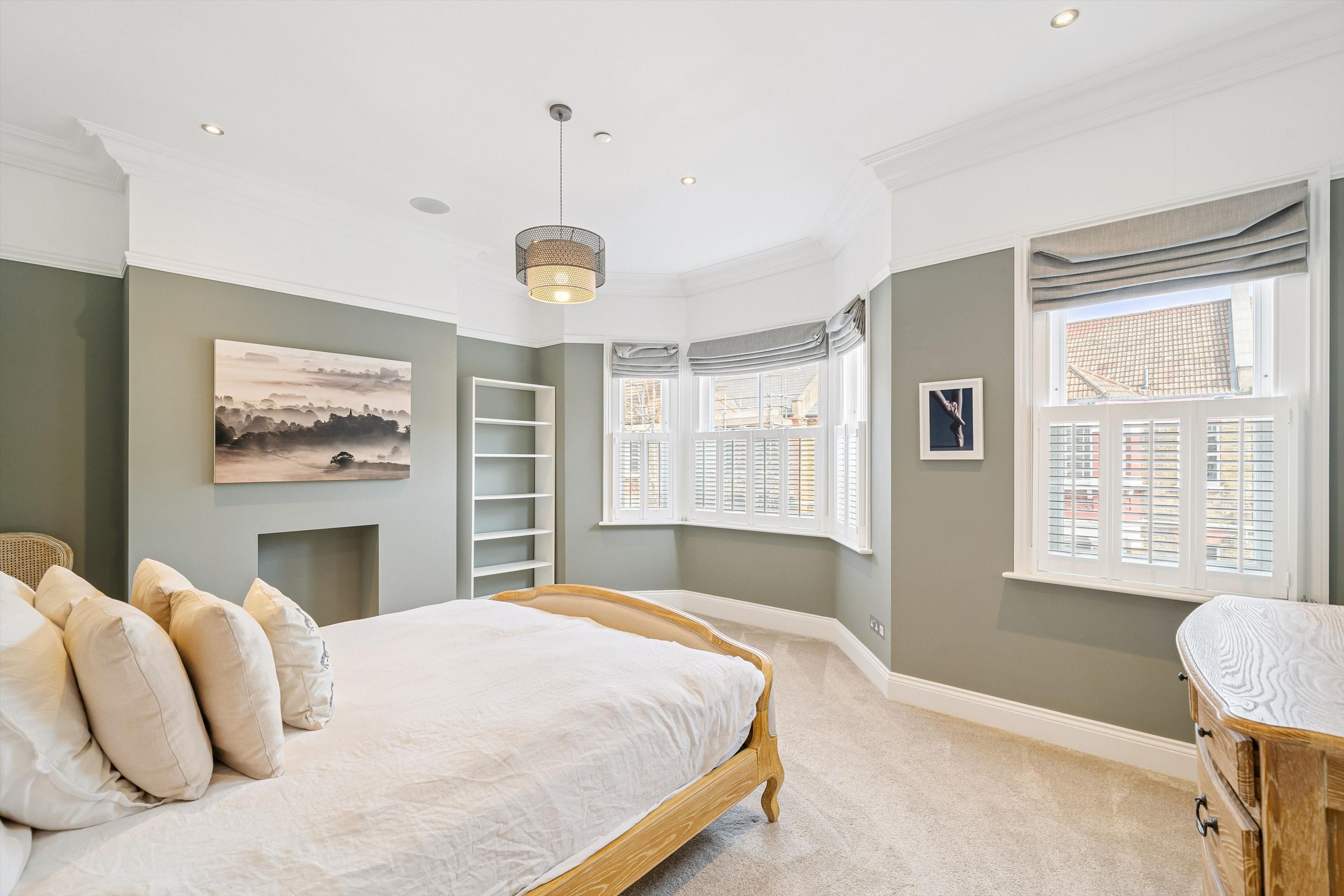 Crewdson Road, London SW9