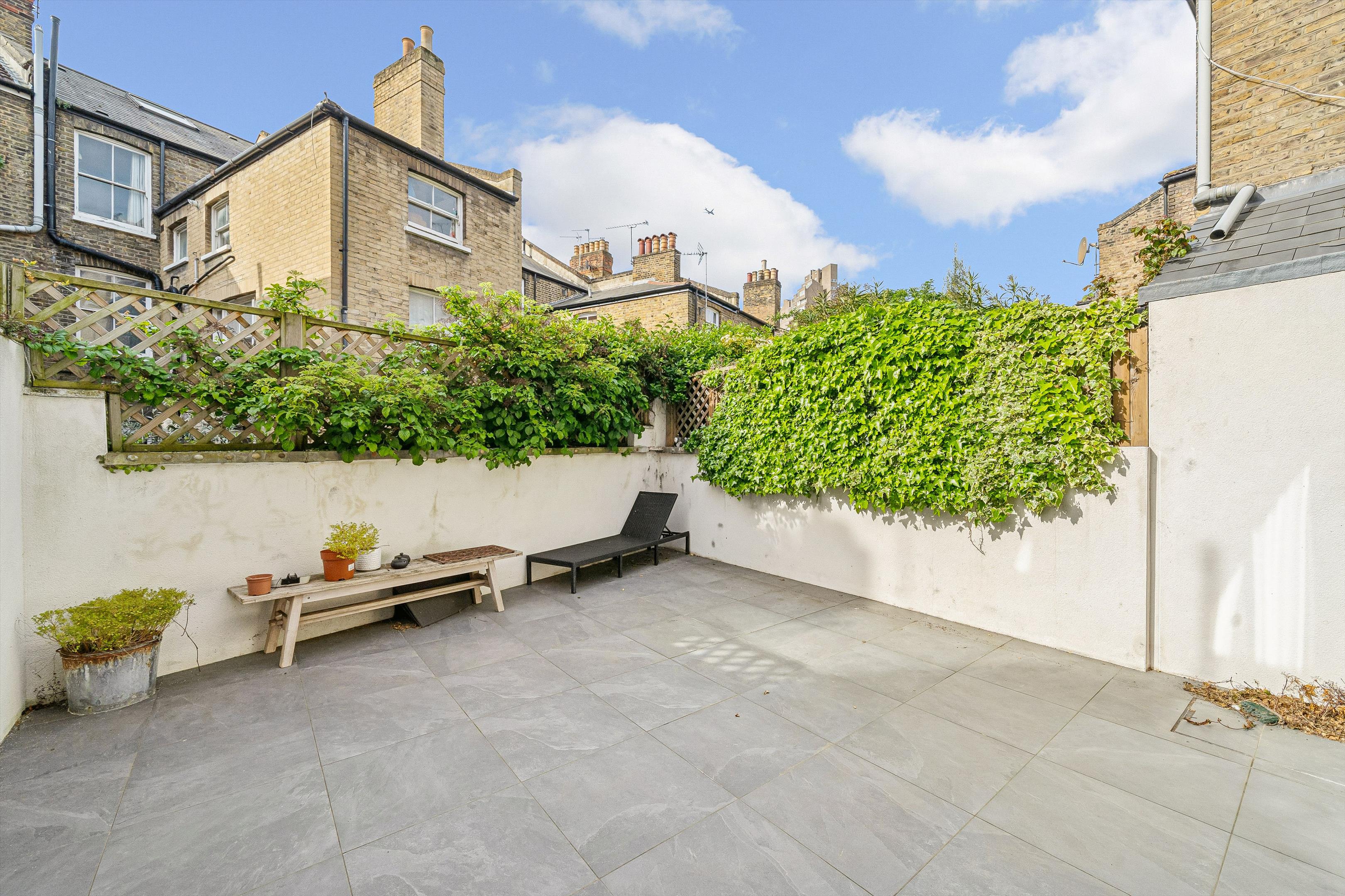 Crewdson Road, London SW9