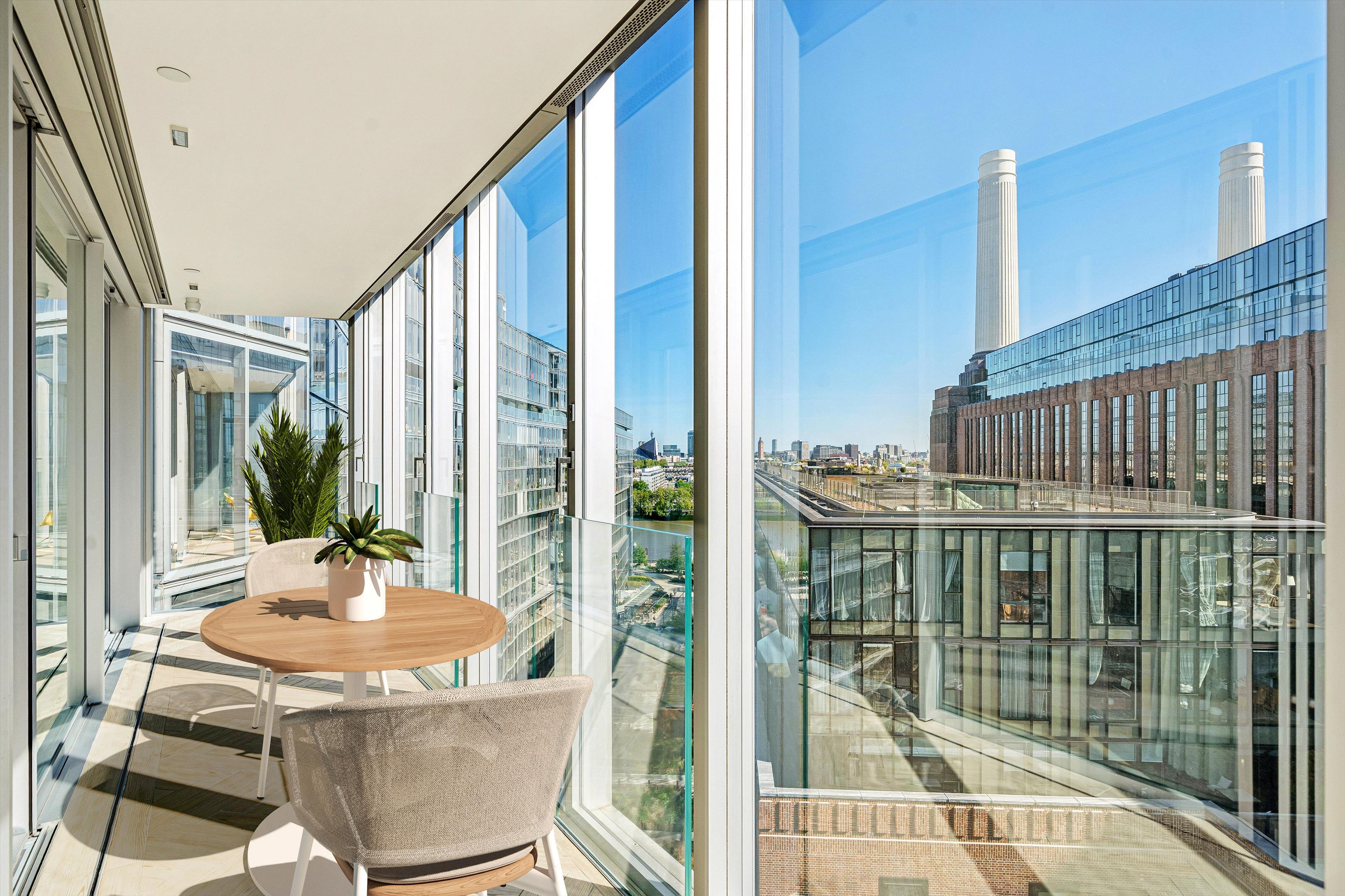 Halliday House, London SW11