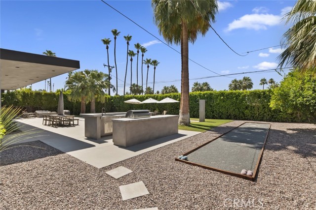 675 E Mesquite AVE, PALM SPRINGS