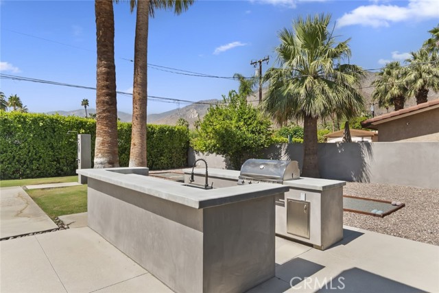 675 E Mesquite AVE, PALM SPRINGS