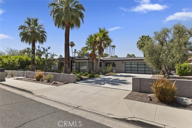 675 E Mesquite AVE, PALM SPRINGS