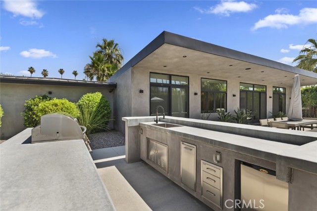 675 E Mesquite AVE, PALM SPRINGS