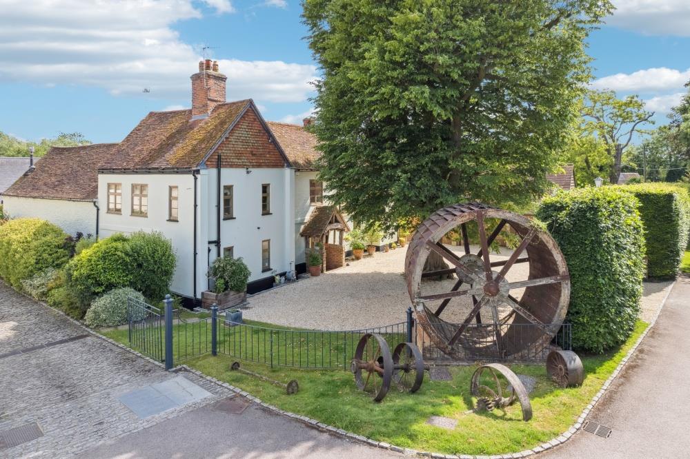 North Mill Road, Bledlow, Princes Risborough, Buckinghamshire, HP27