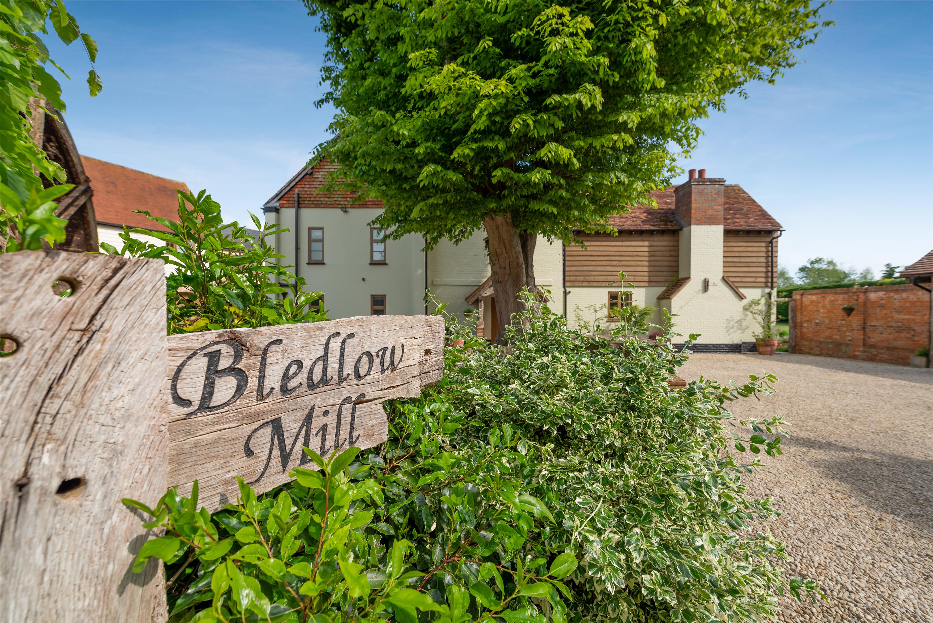 North Mill Road, Bledlow, Princes Risborough, Buckinghamshire, HP27