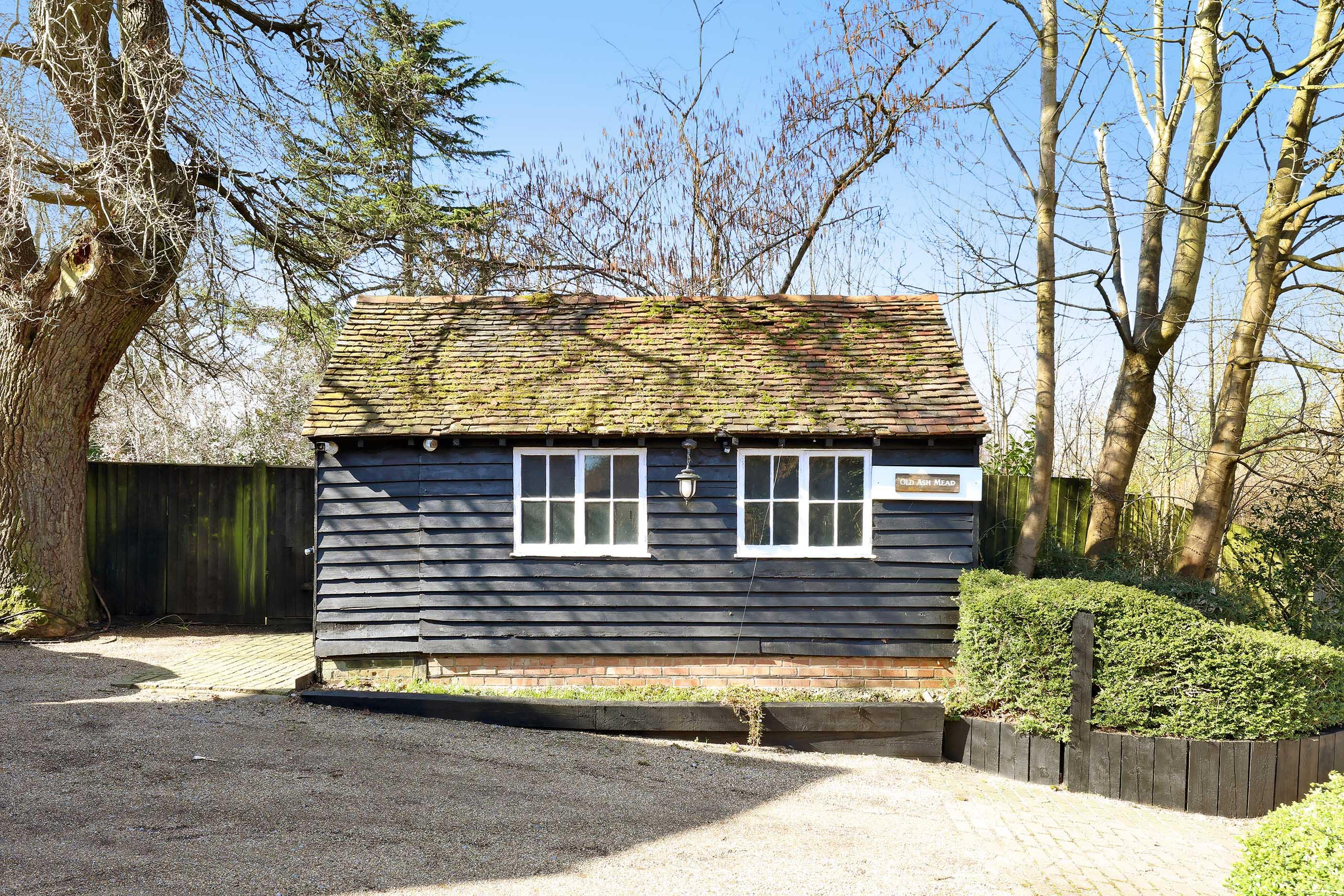 Ashmead Lane, Denham, Uxbridge, Buckinghamshire, UB9