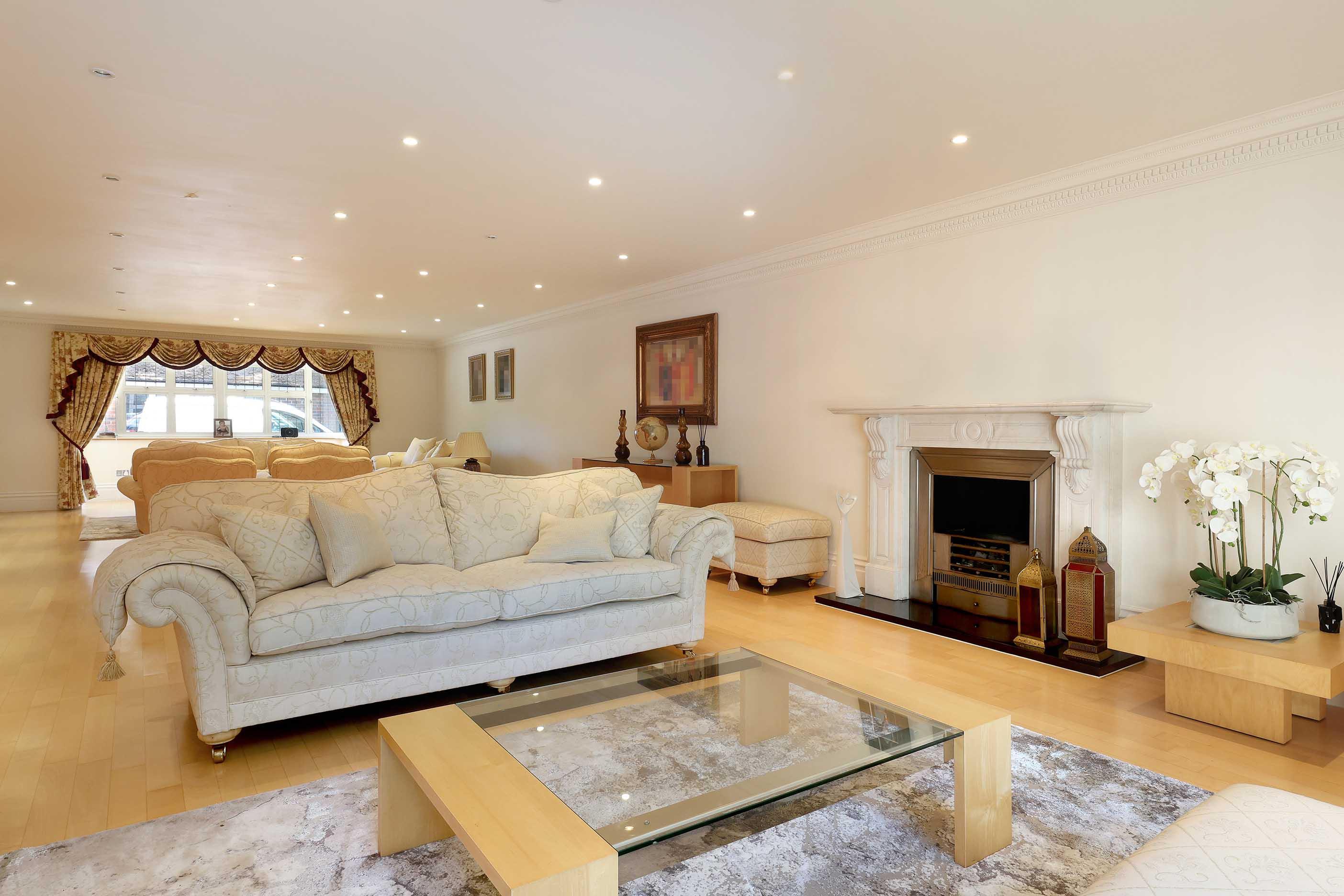 Old Slade Lane, Iver, Buckinghamshire SL0