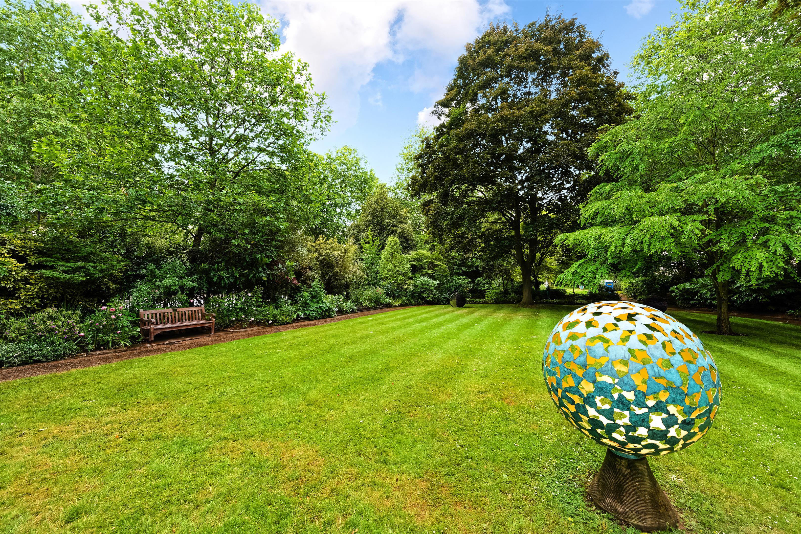 Eaton Square, Belgravia, London, SW1W