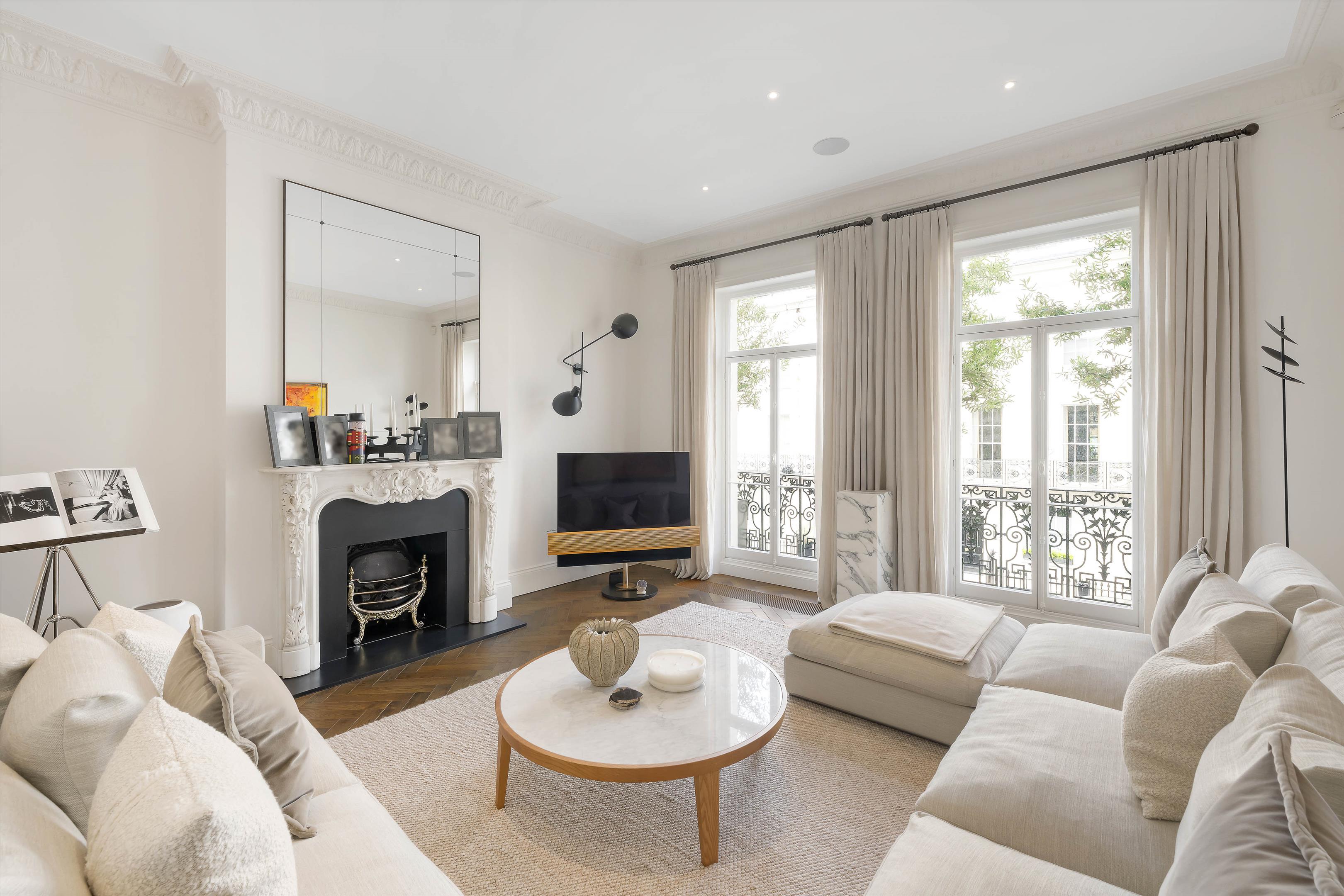 Gerald Road, London, SW1W.