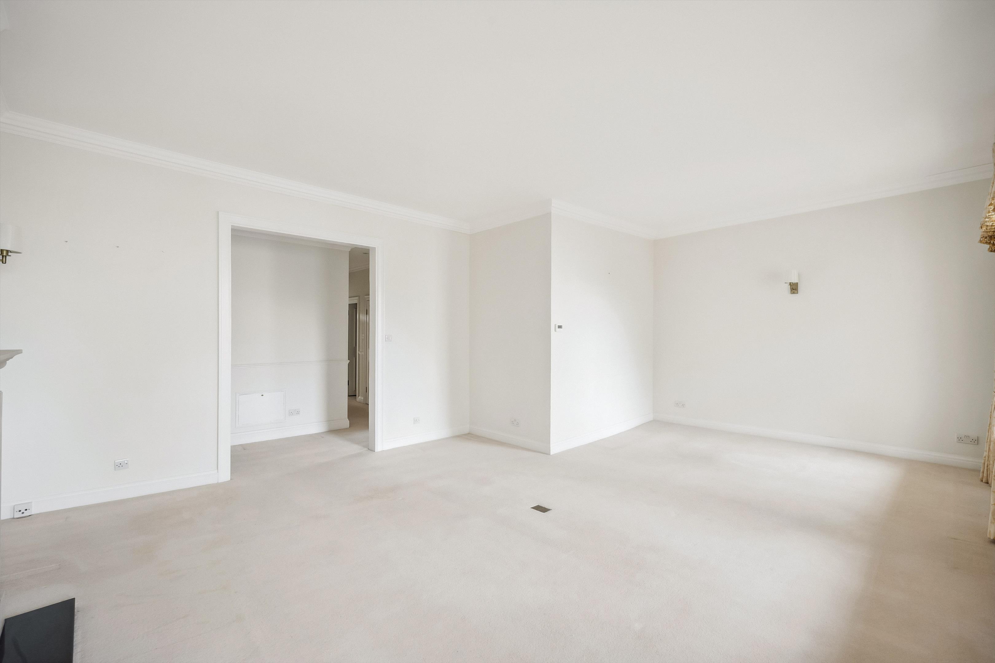 Eaton Square, London, SW1W